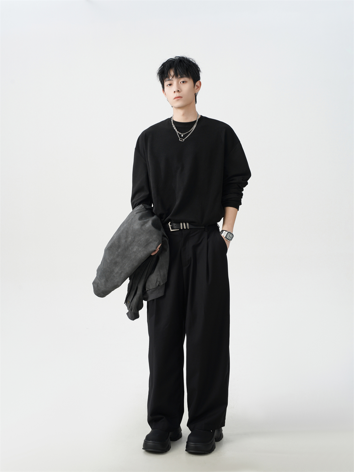 LOOSE CASUAL ROUND NECK T-SHIRT MNW1958