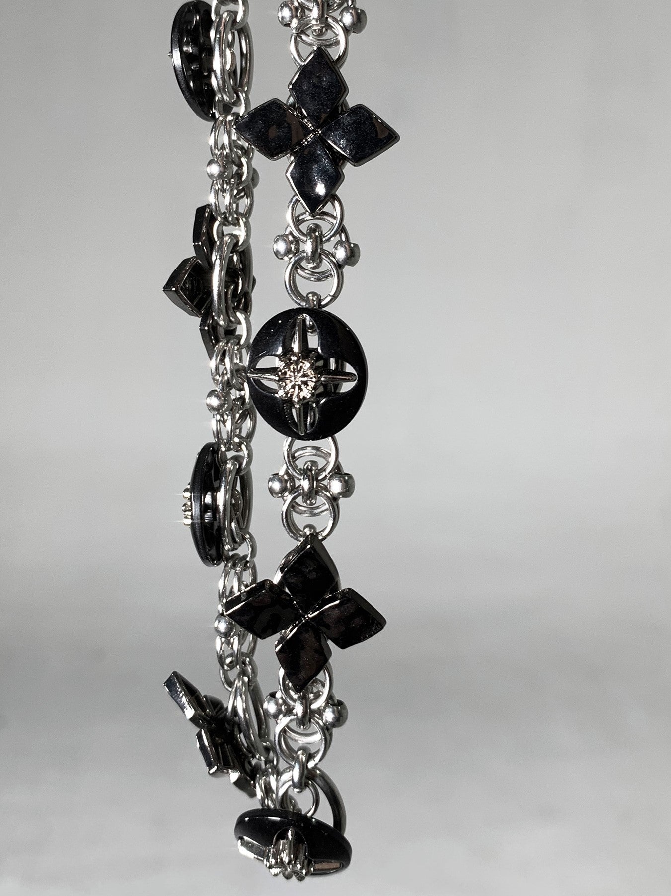 METAL LOCK NECKLACE MNW923