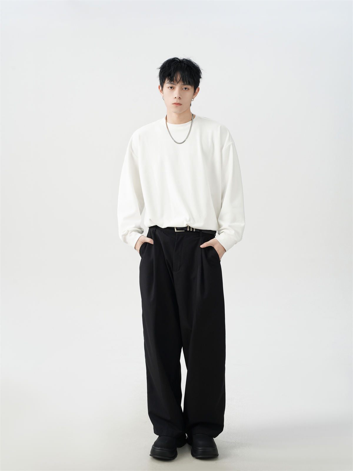 LOOSE CASUAL ROUND NECK T-SHIRT MNW1958