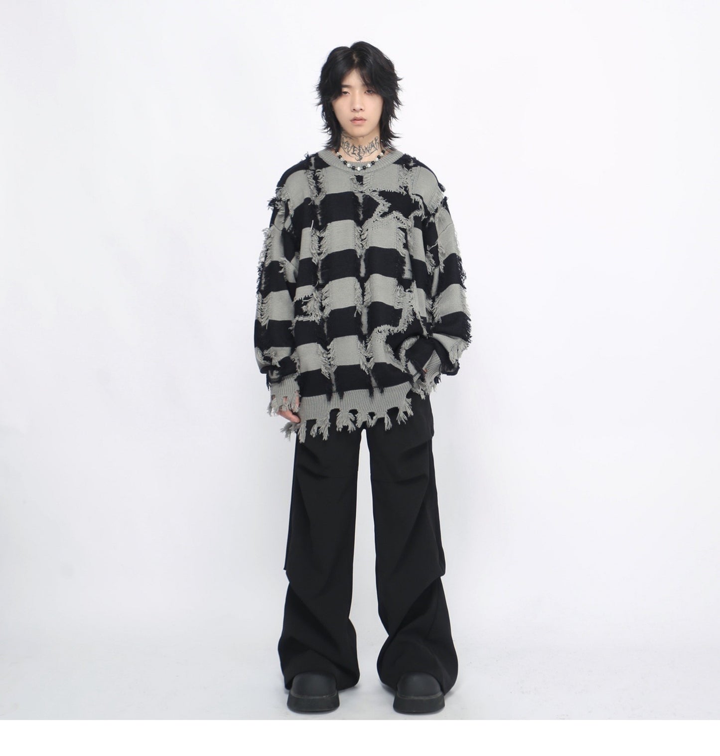 STAR BORDER DAMAGE KNIT MNW1893