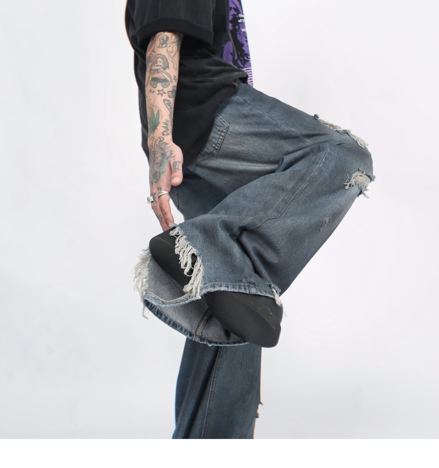ROUGH HOLE DENIM MNW1862