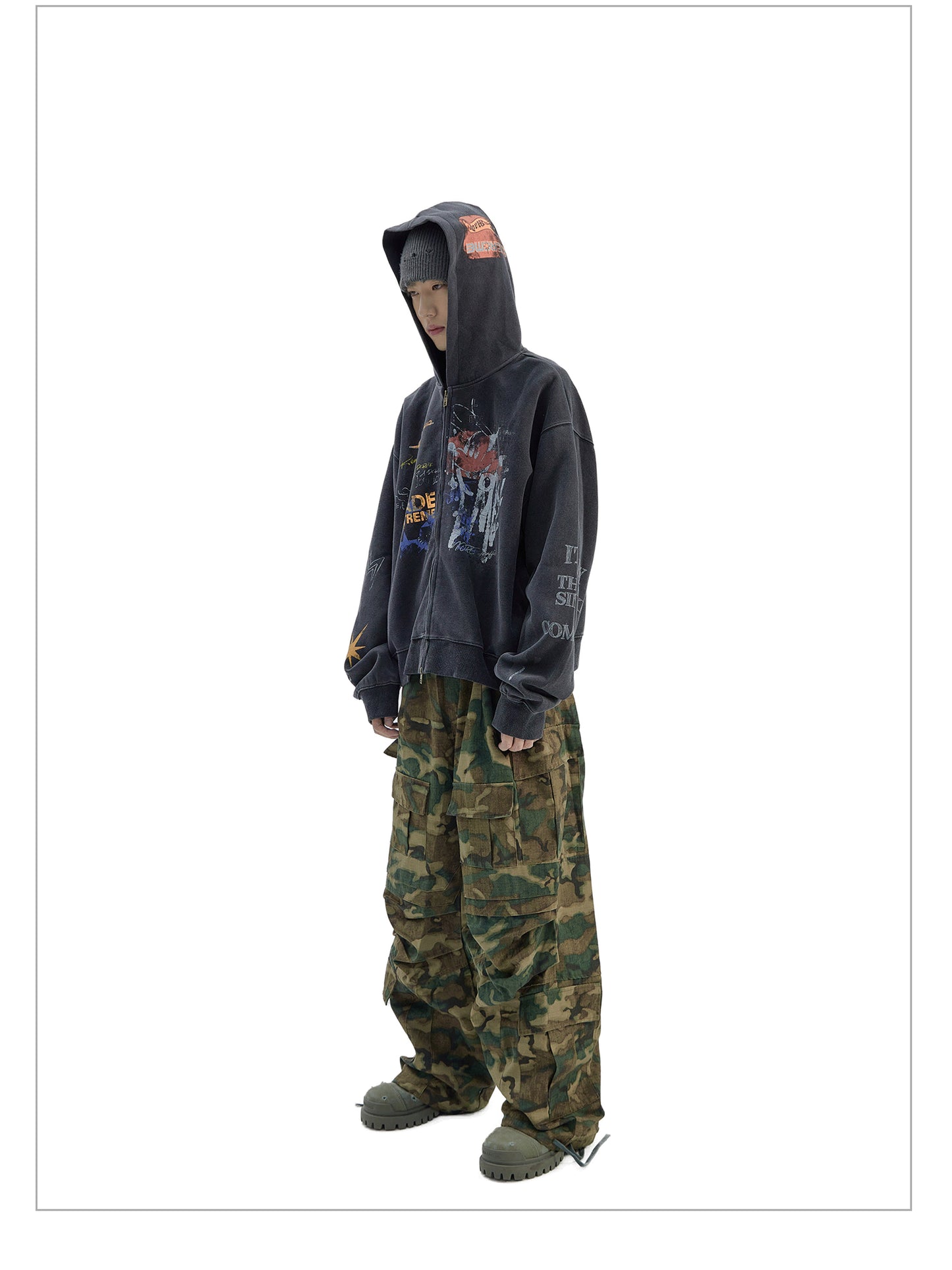 RETRO STREET HOODIE MNW1909