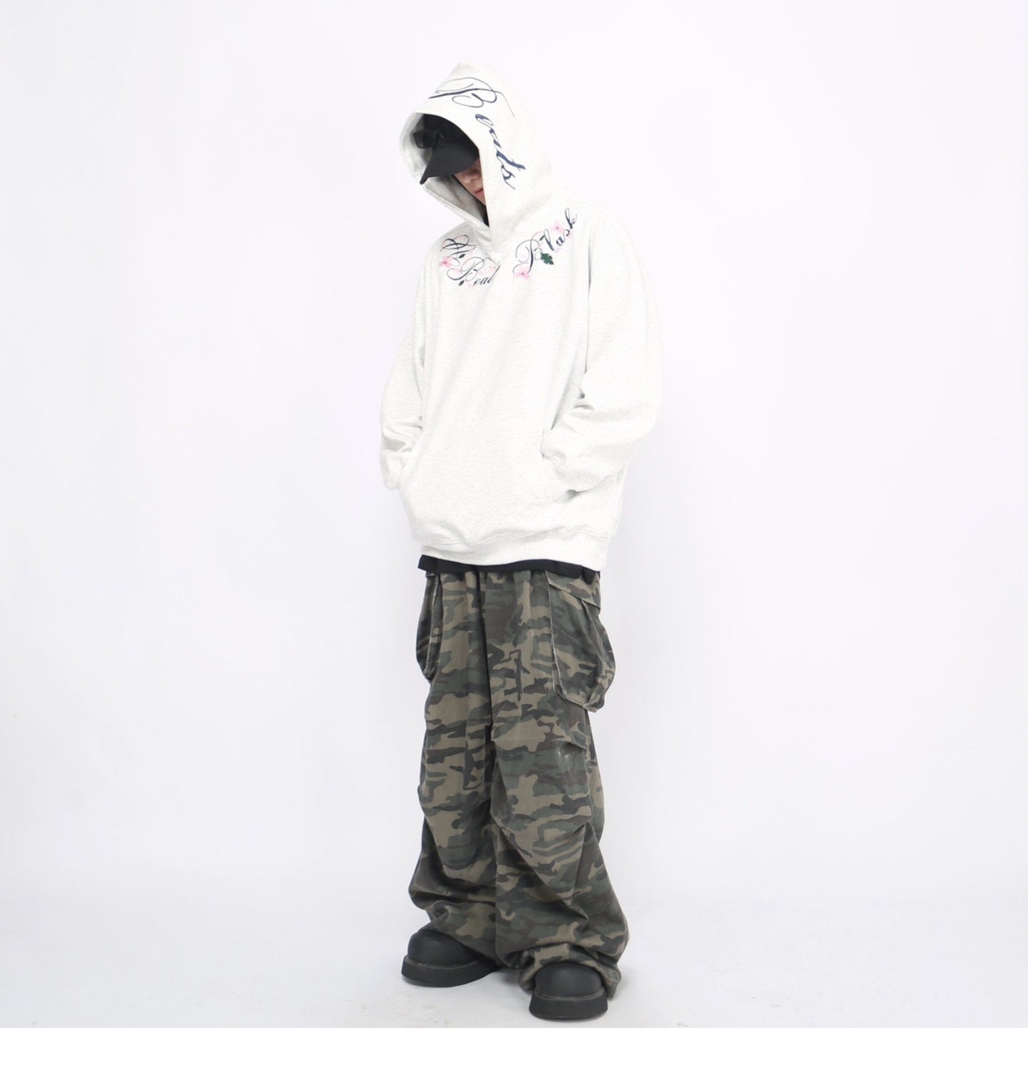 NECK LOGO HOODIE MNW1895