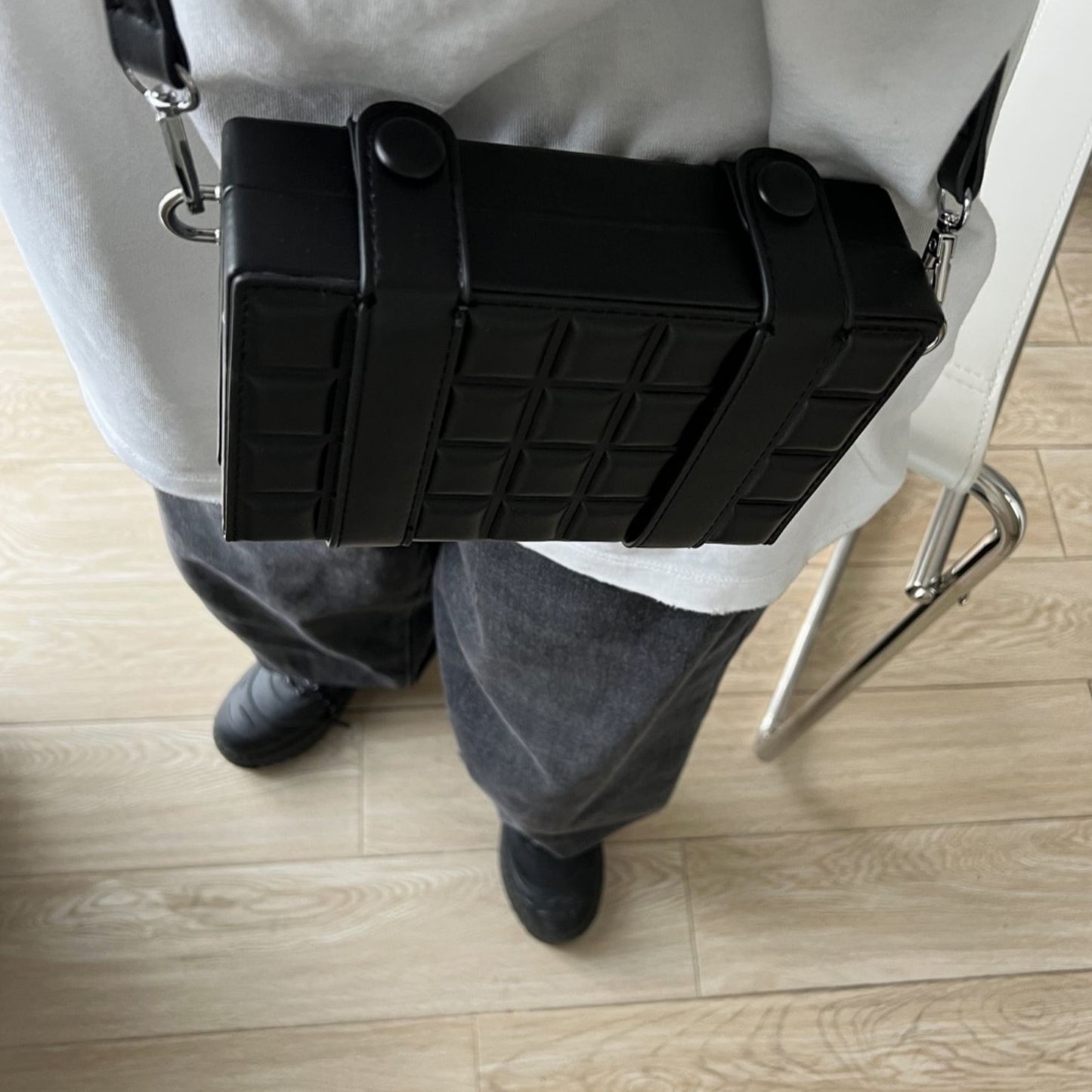 SQUARE SHOULDER BAG MNW844