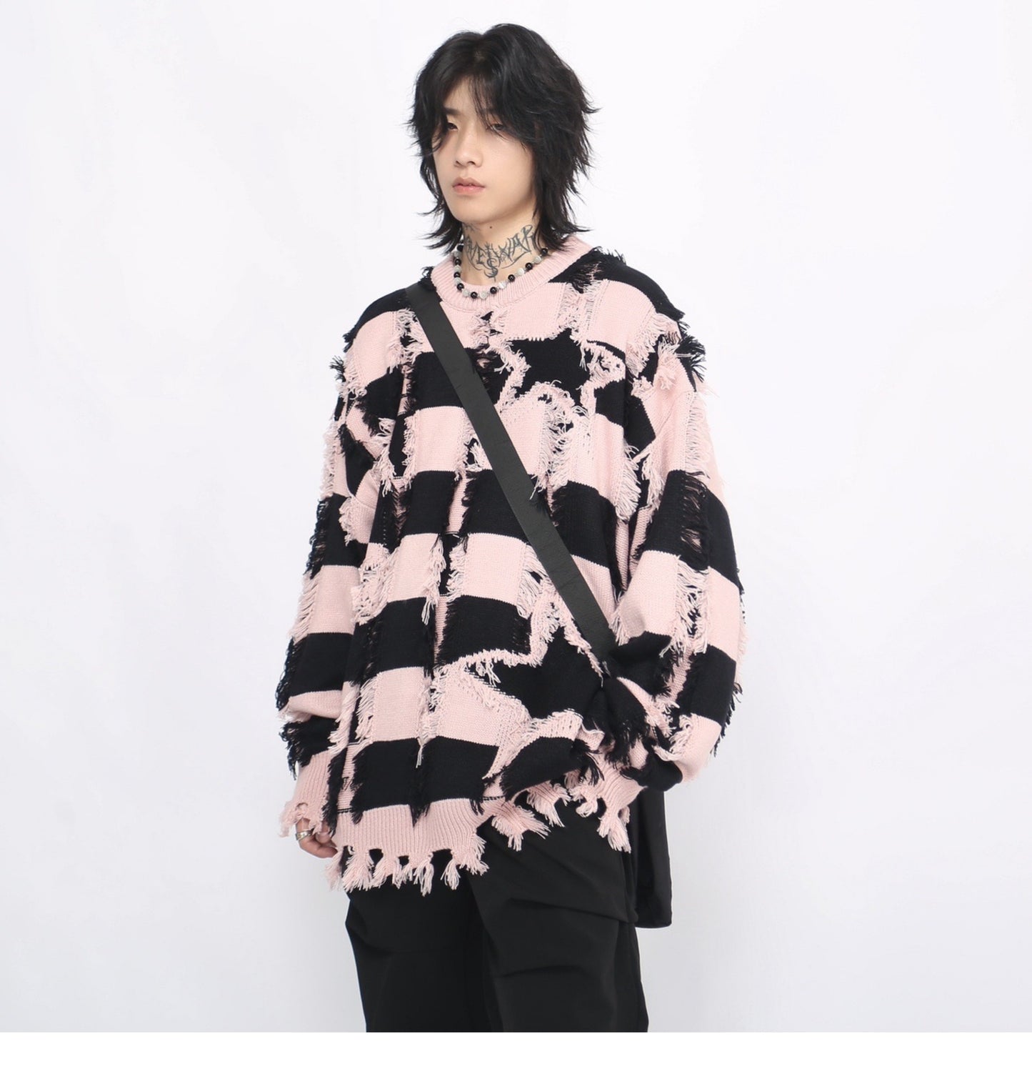 STAR BORDER DAMAGE KNIT MNW1893