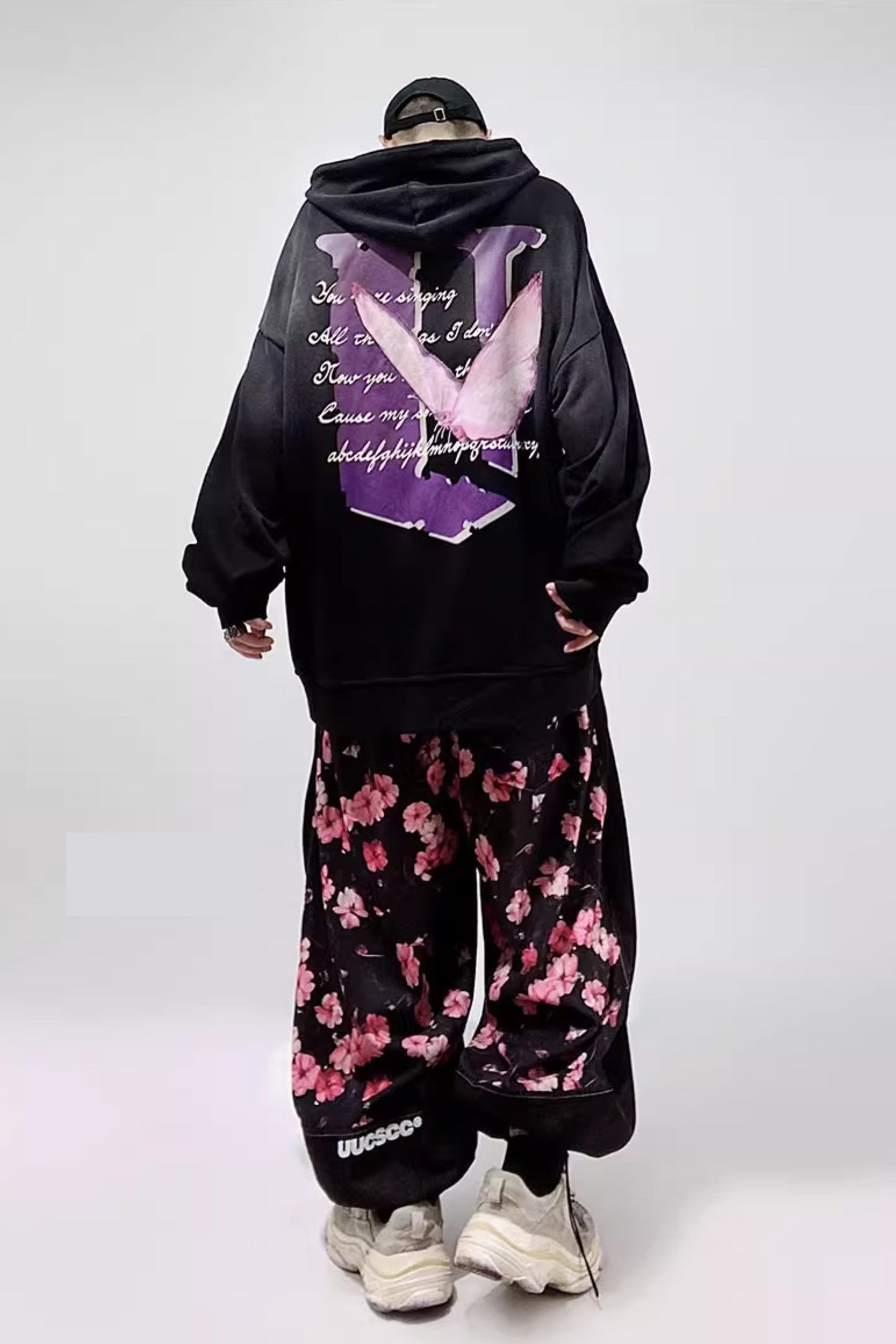 WORN OUT BUTTERFLY HOODIE MNW1505