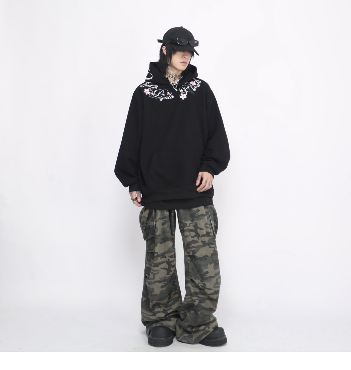 NECK LOGO HOODIE MNW1895