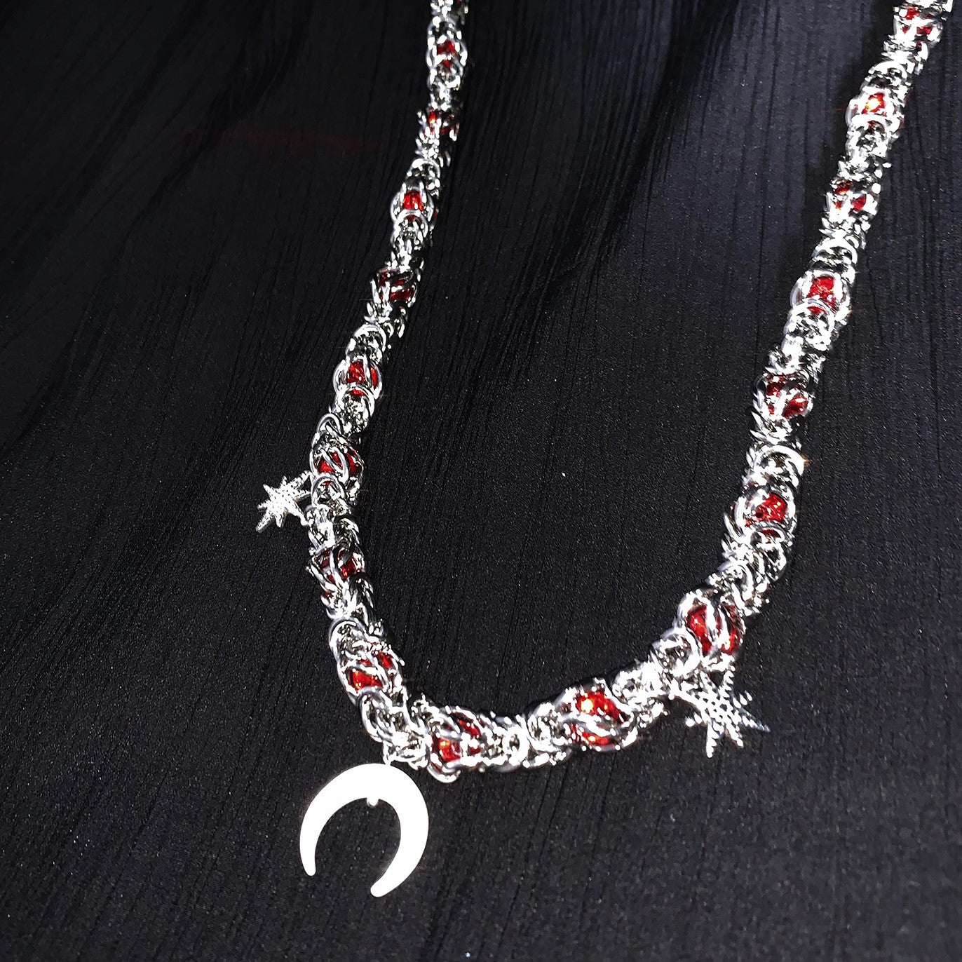 MOON NECKLACE MNW611
