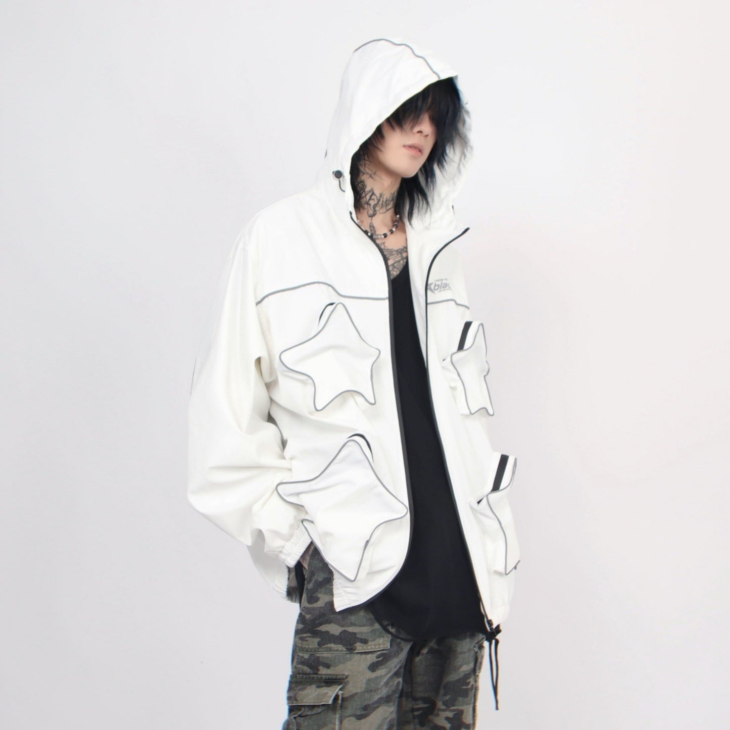 STAR PIPING HOODIE MNW1068