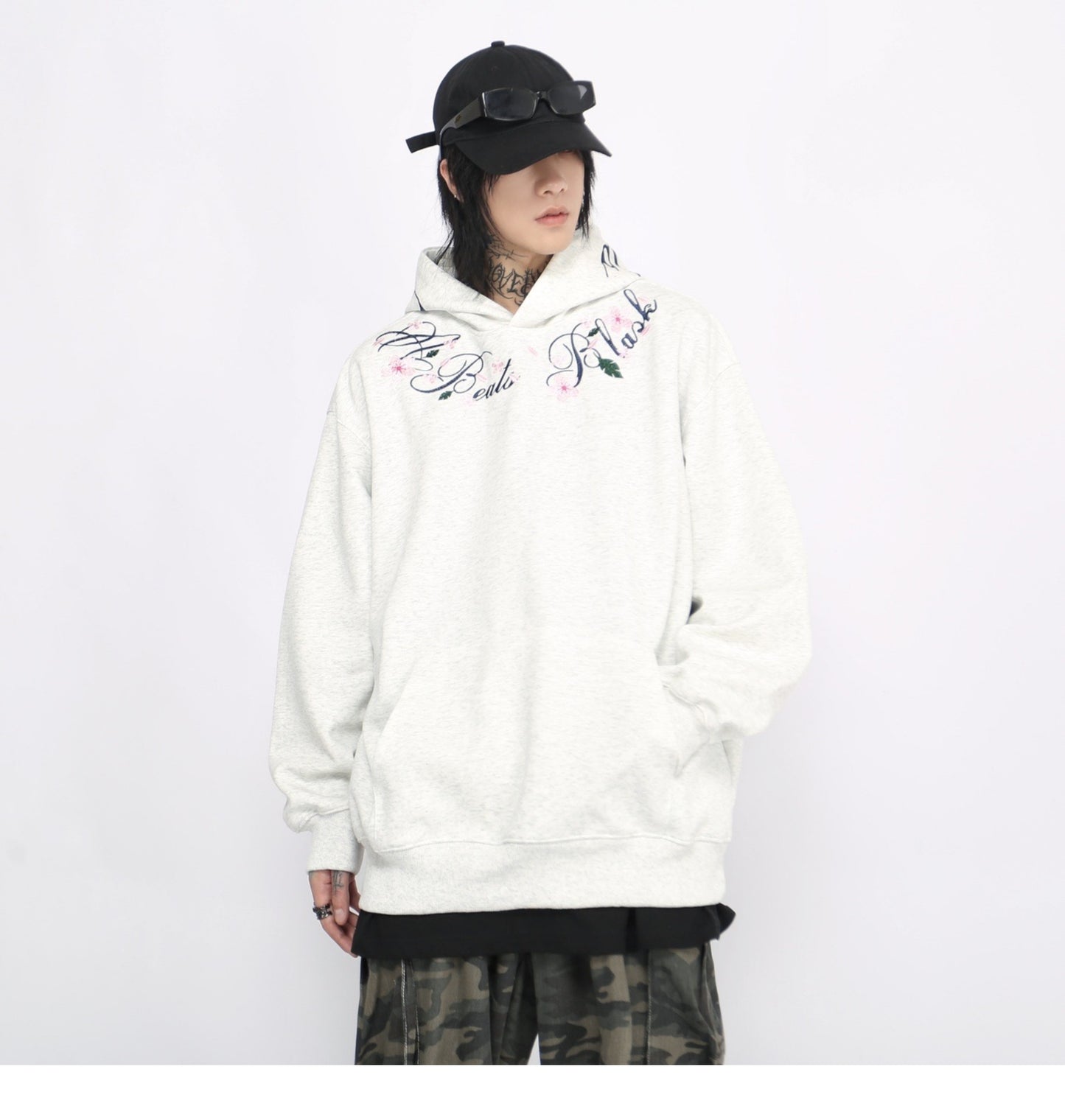 NECK LOGO HOODIE MNW1895