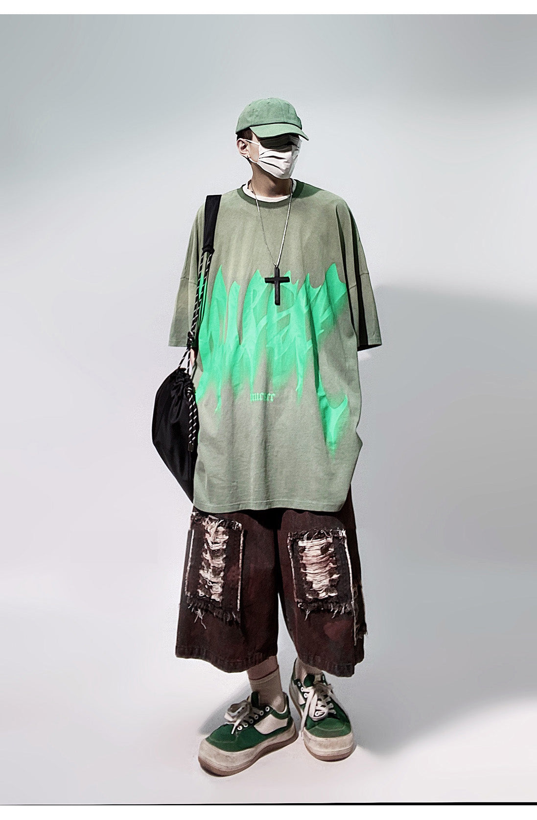 BIG GRAFFITI T-SHIRT MNW1882