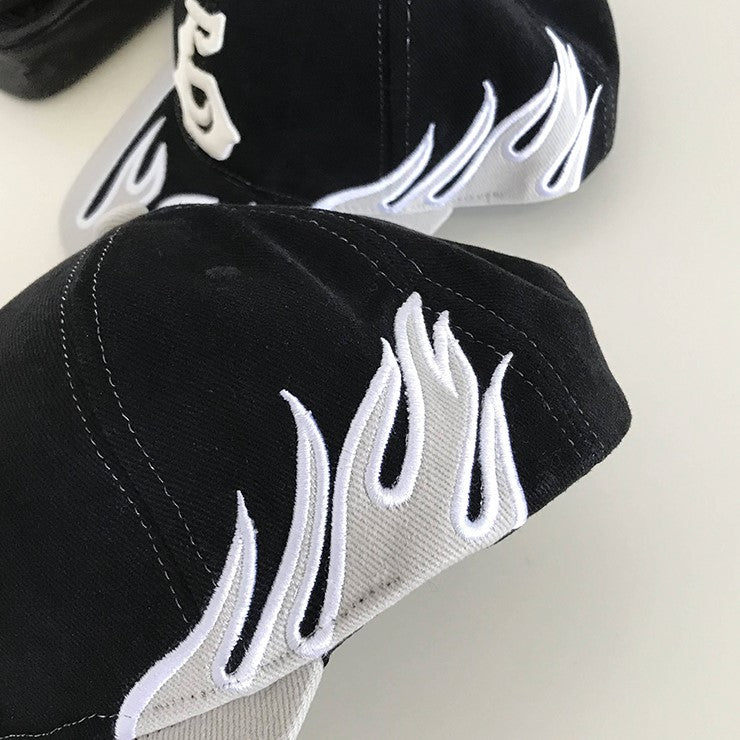 FLAME EMBROIDERY CAP MNW1590