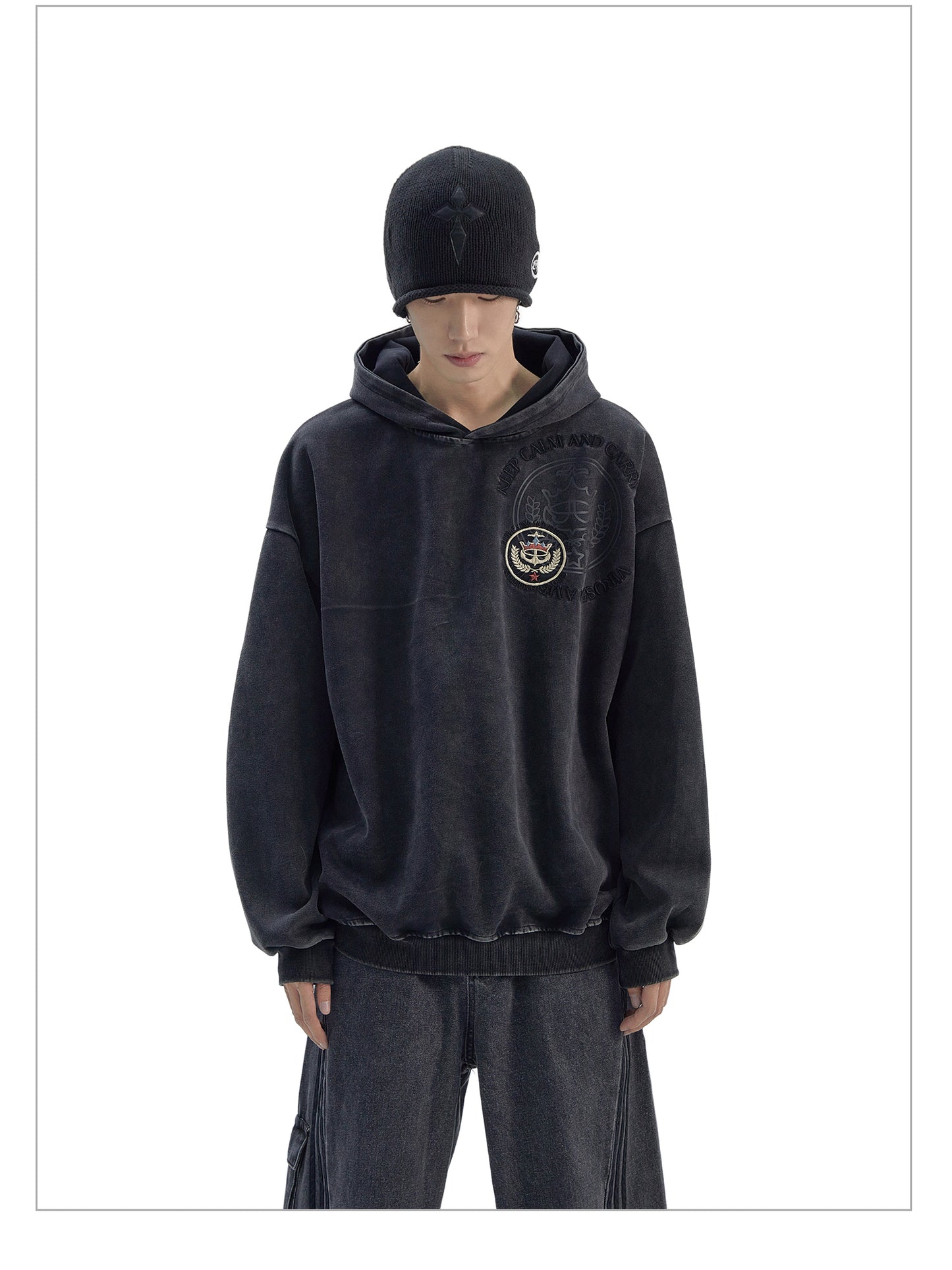 SHADOW EMBLEM HOODIE MNW1910