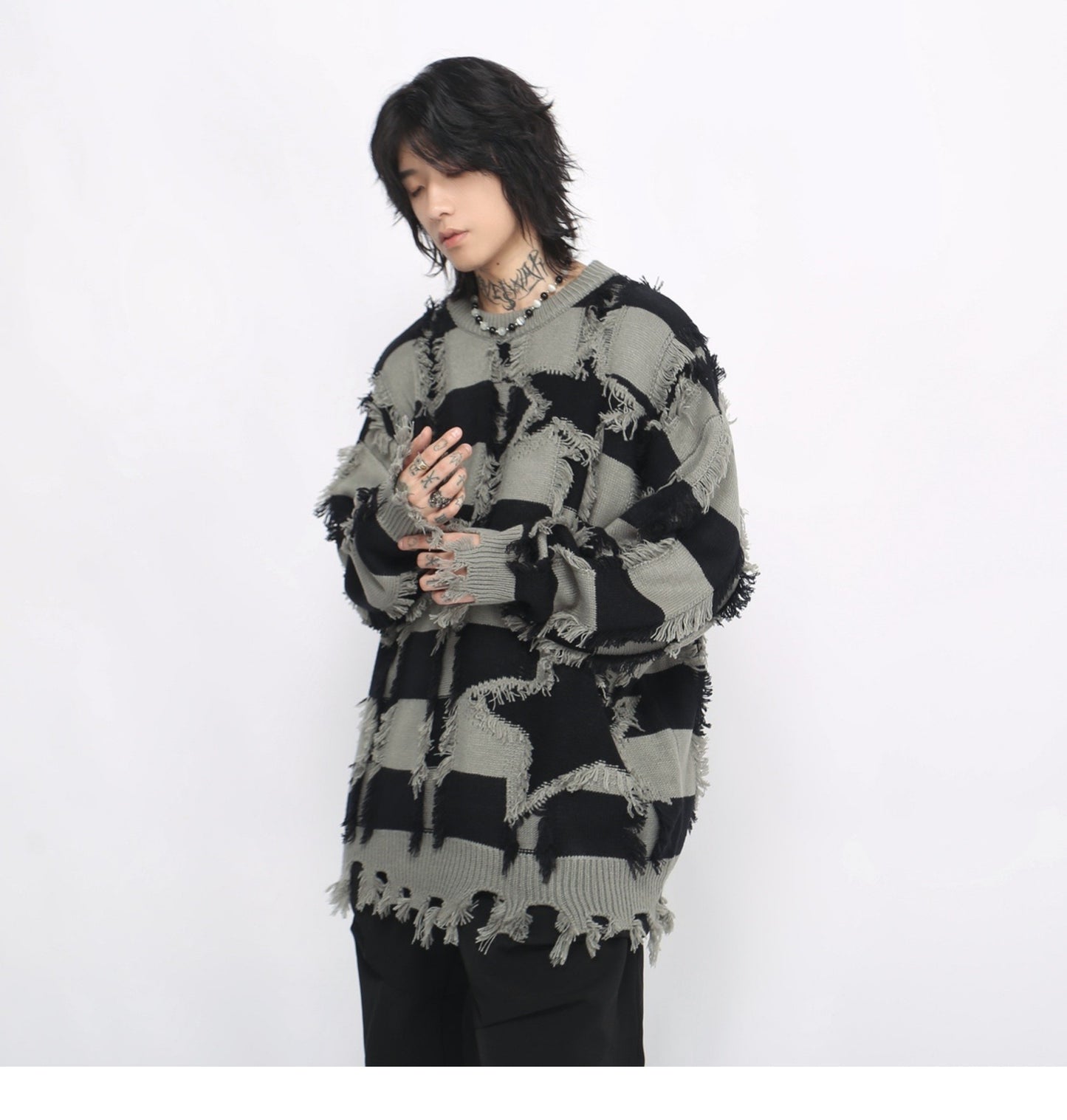 STAR BORDER DAMAGE KNIT MNW1893
