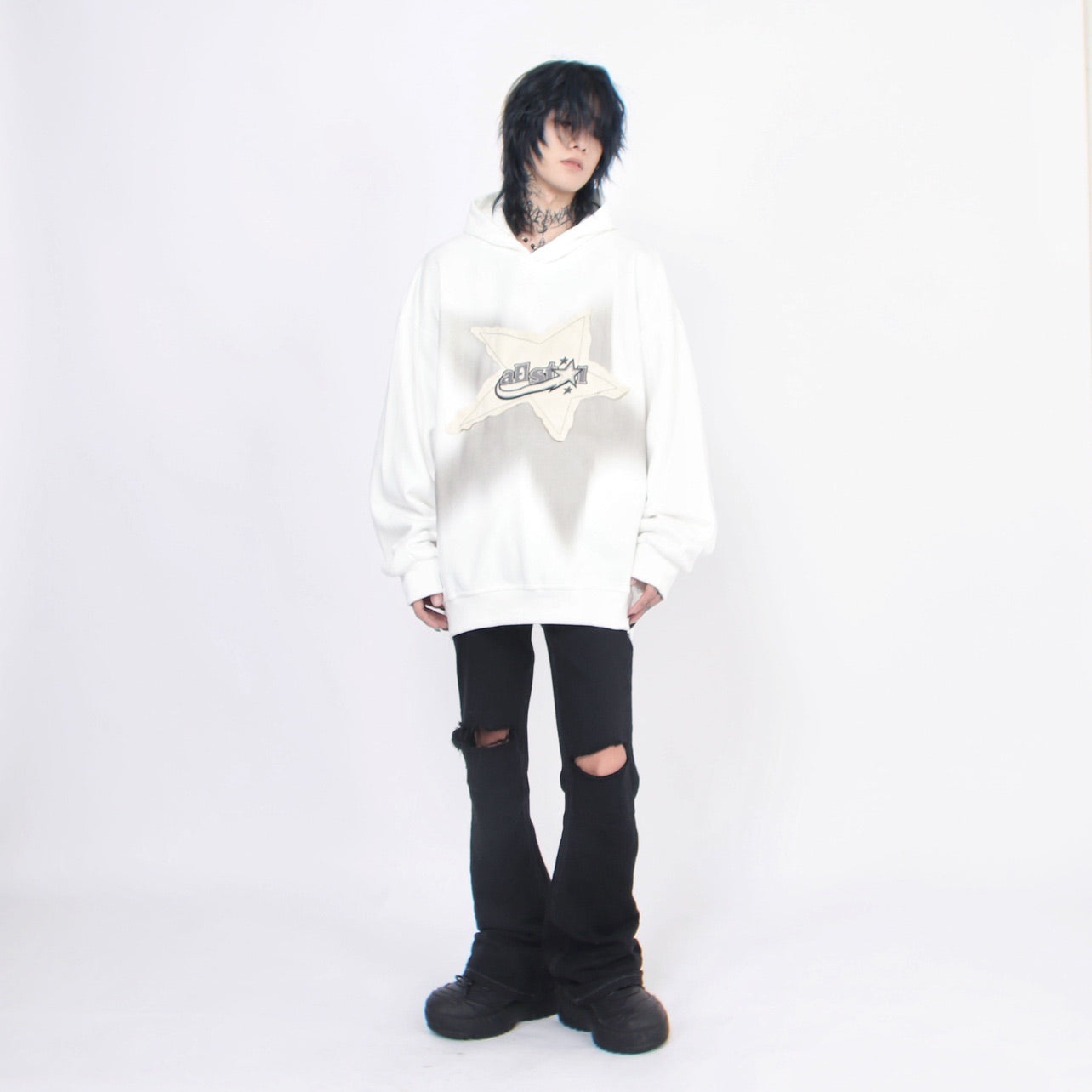 AMBIGUOUS STAR HOODIE MNW1070