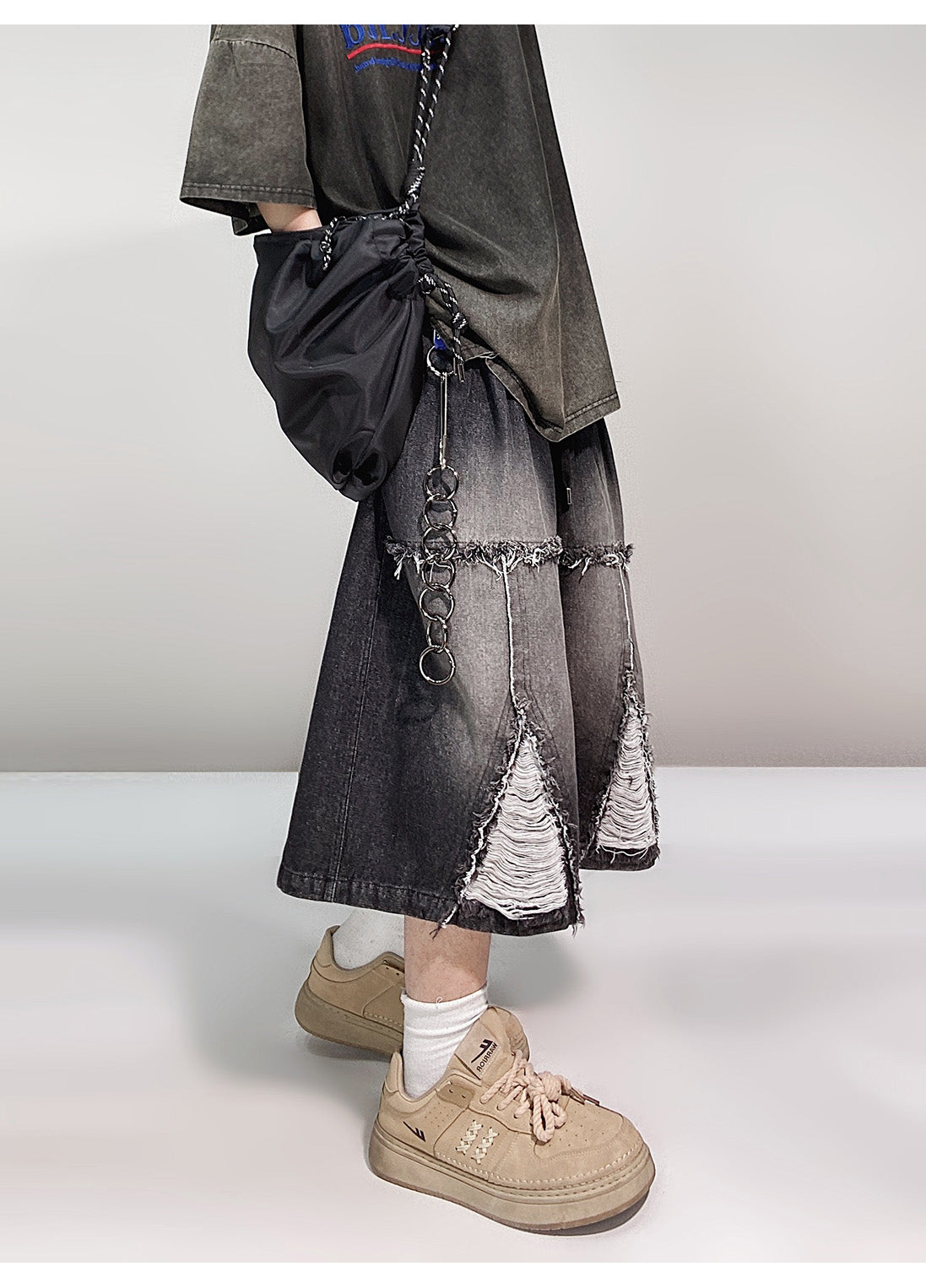 FRINGE DAMAGE SHORTS MNW1878