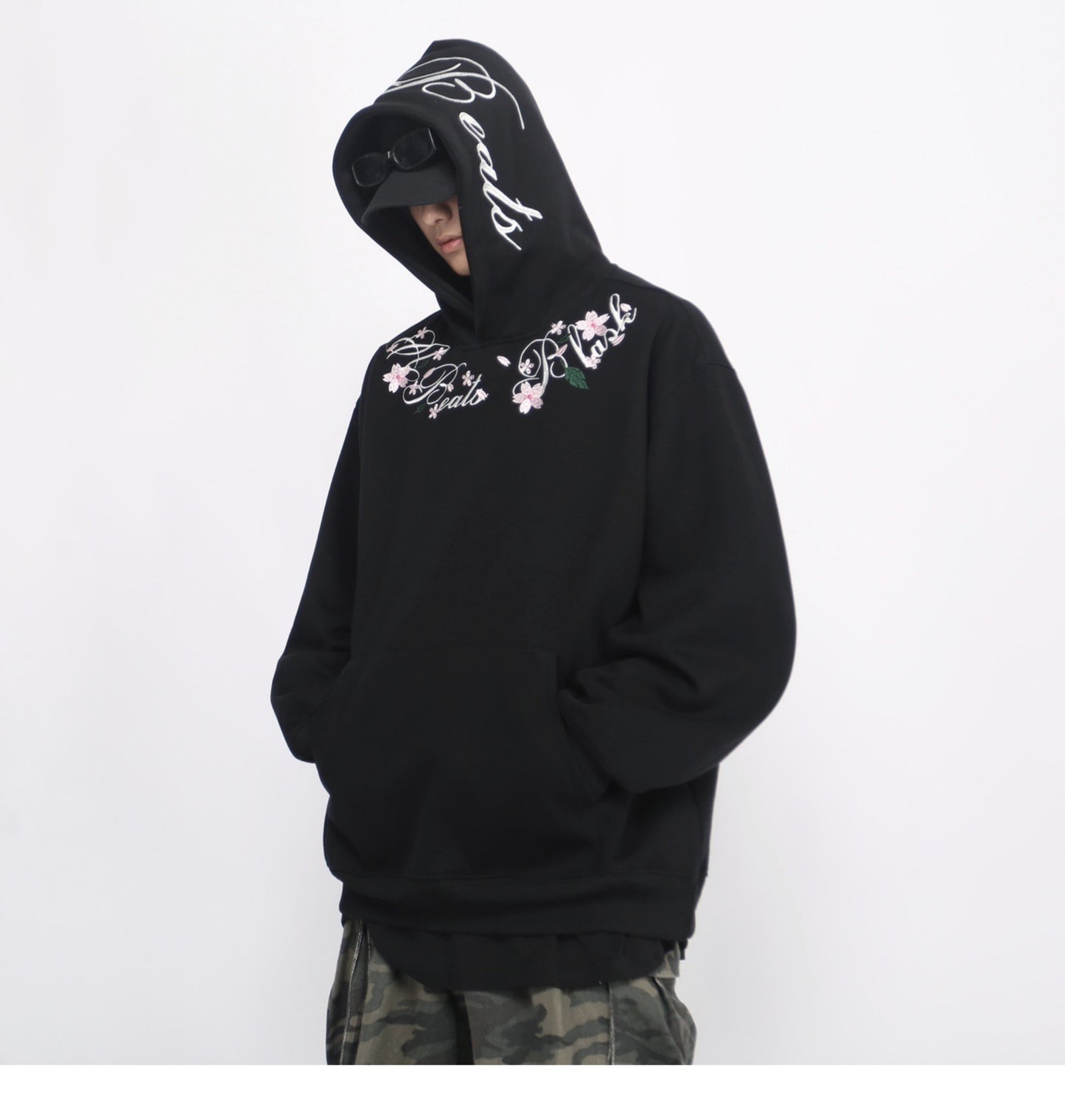 NECK LOGO HOODIE MNW1895