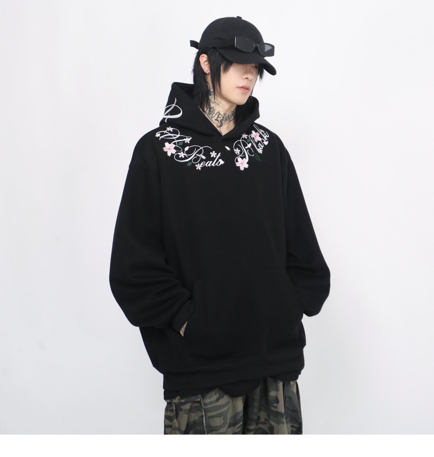 NECK LOGO HOODIE MNW1895