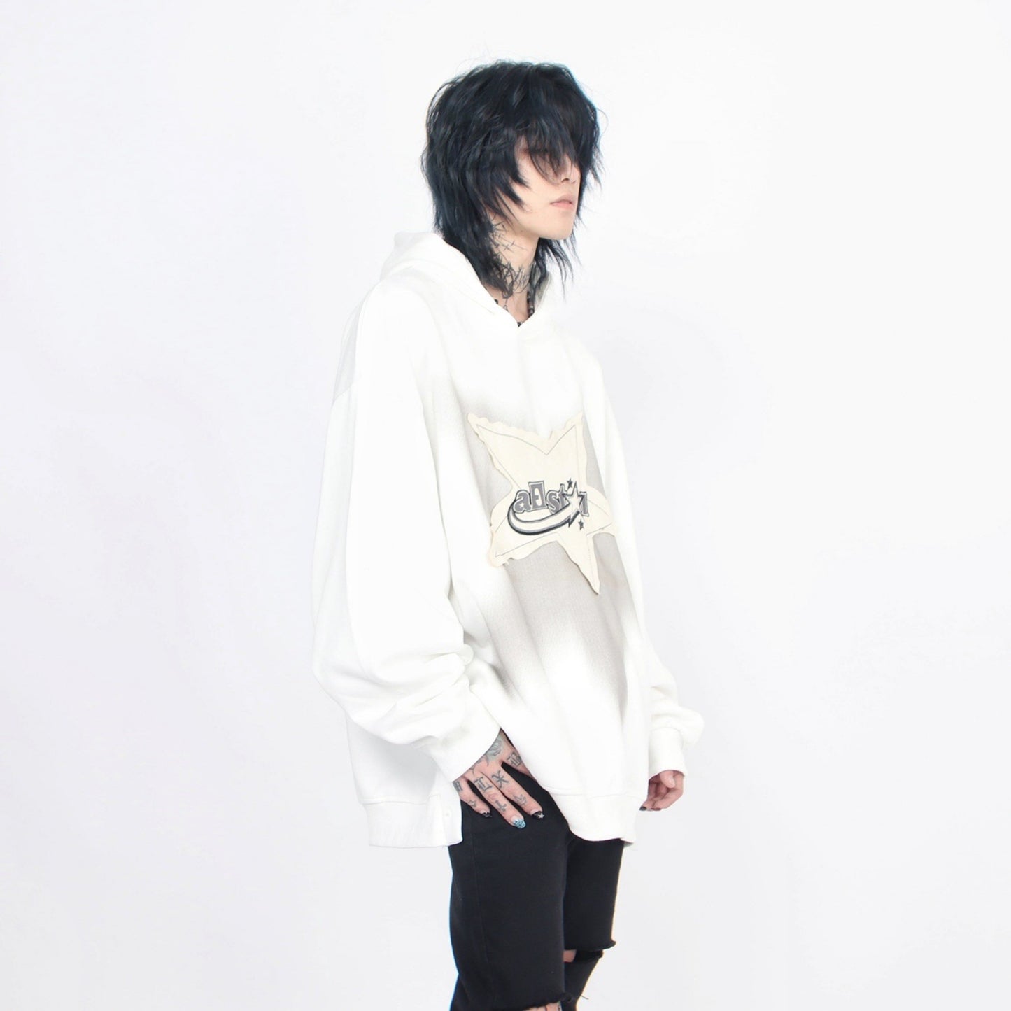 AMBIGUOUS STAR HOODIE MNW1070