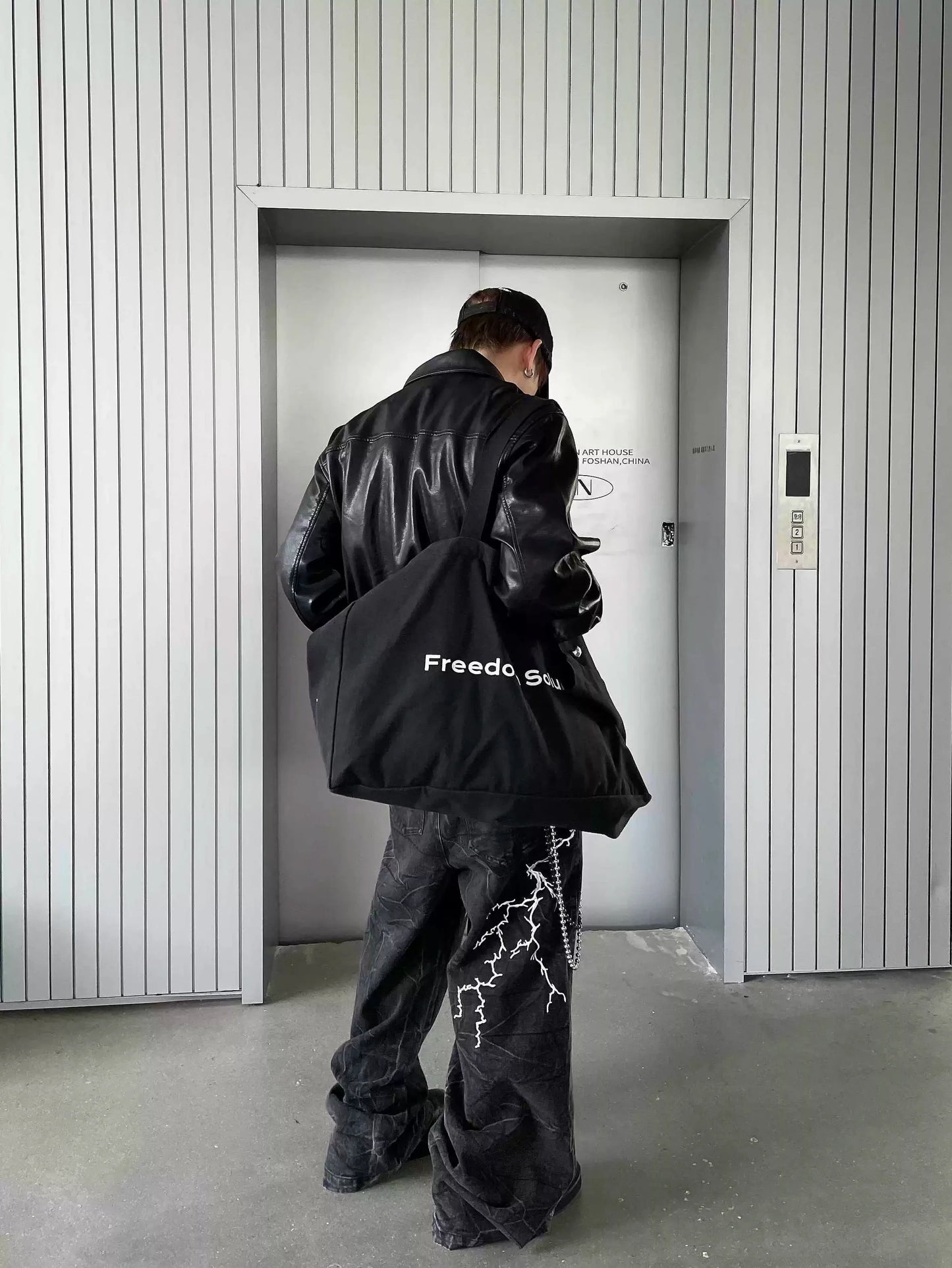 ZIP-UP LEATHER COLLAR JACKET MNW1988