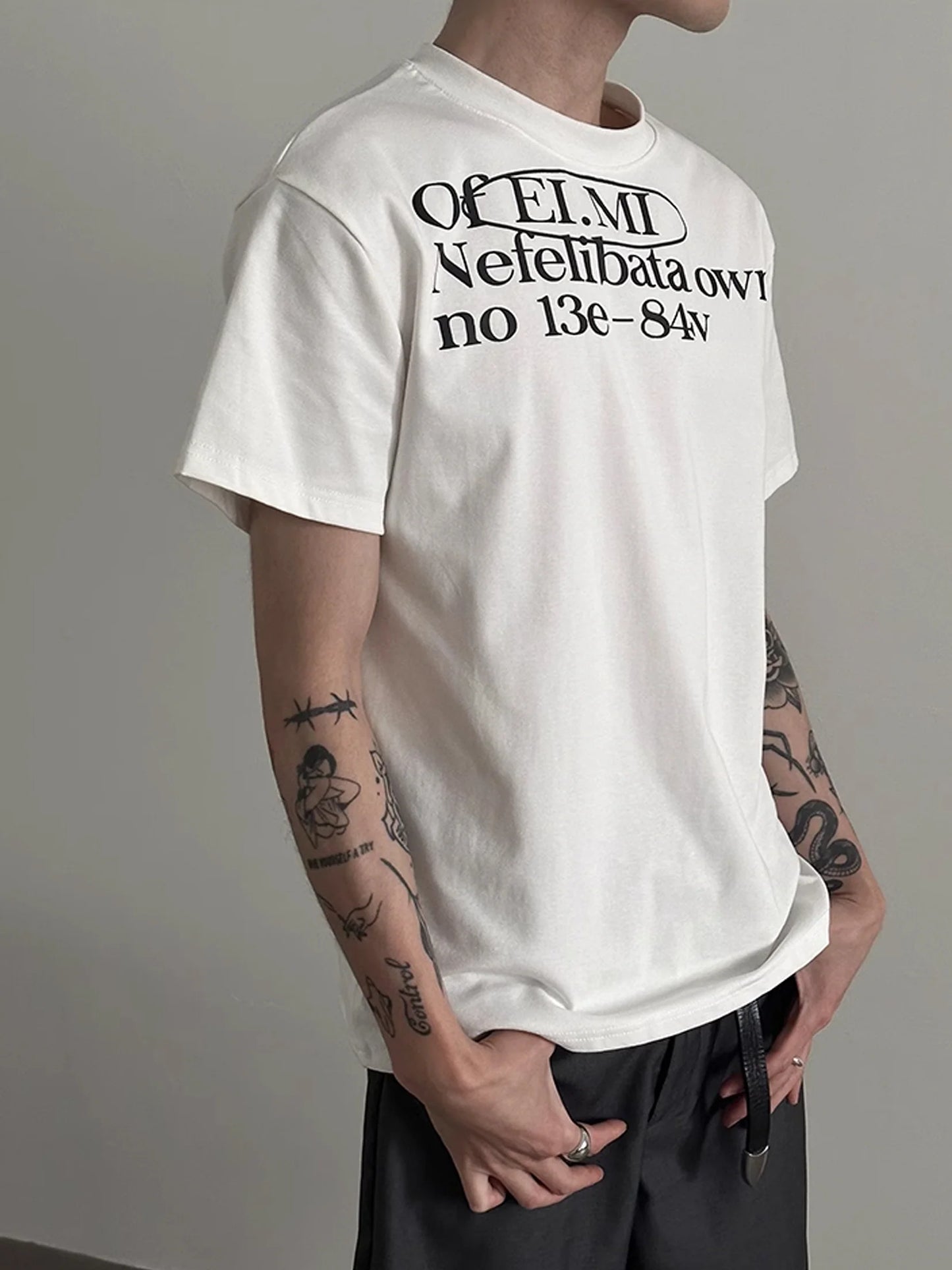 PAIN TYPEFACE TEE MNW2071