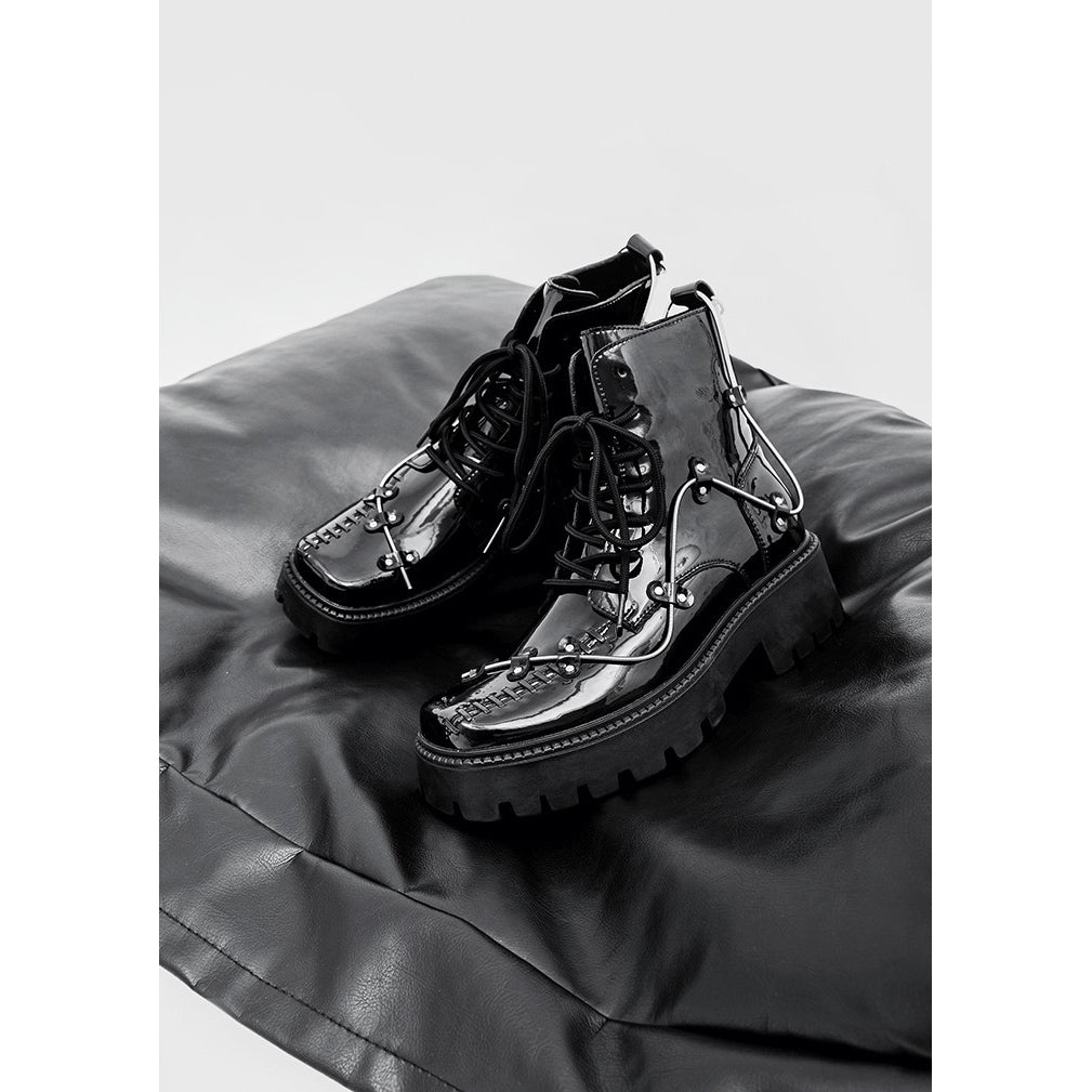 THICK METAL BOOTS M014