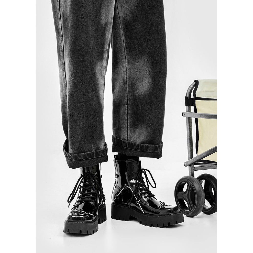 THICK METAL BOOTS M014