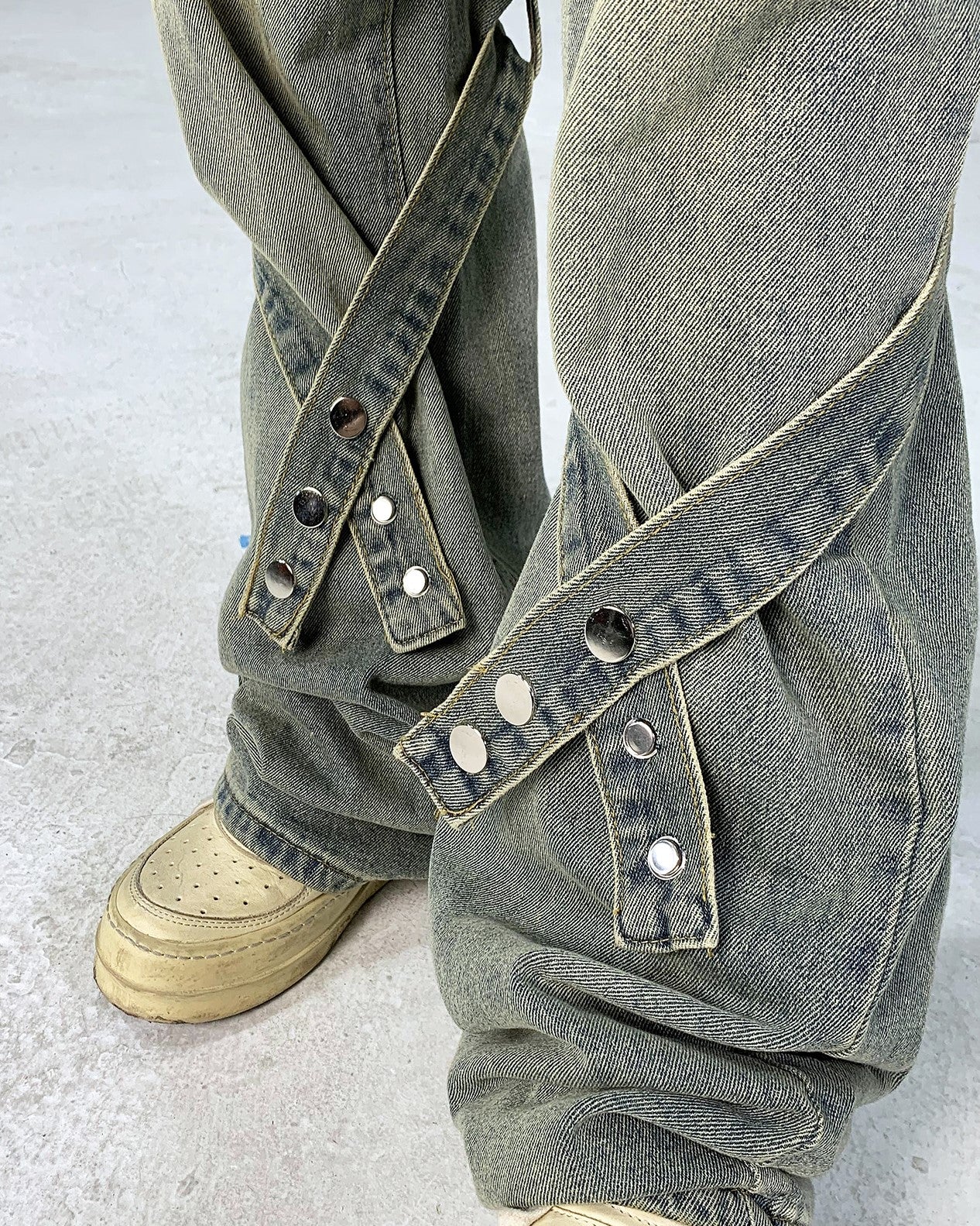 CROSS TAPE DENIM PANTS MNW95