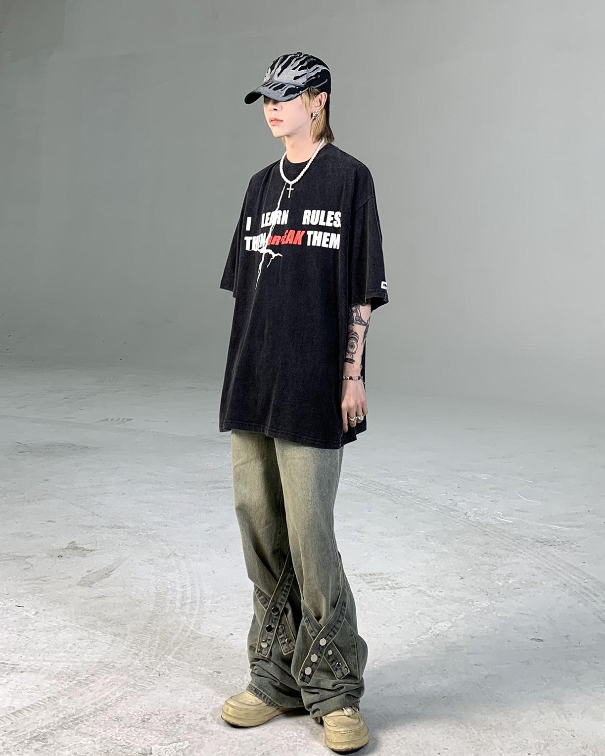 CROSS TAPE DENIM PANTS MNW95