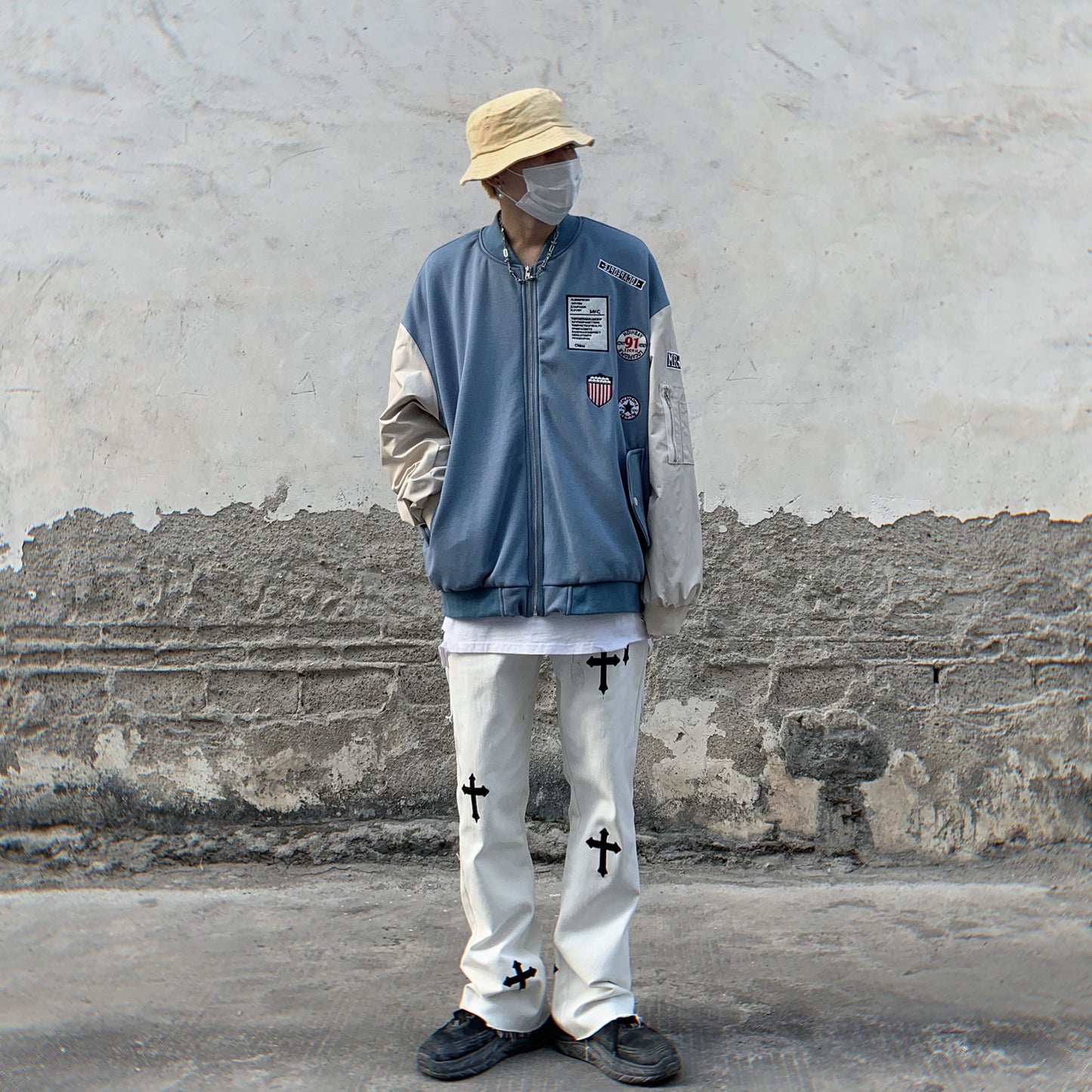 CROSS MOTIF STRAIGHT PANTS MNW371