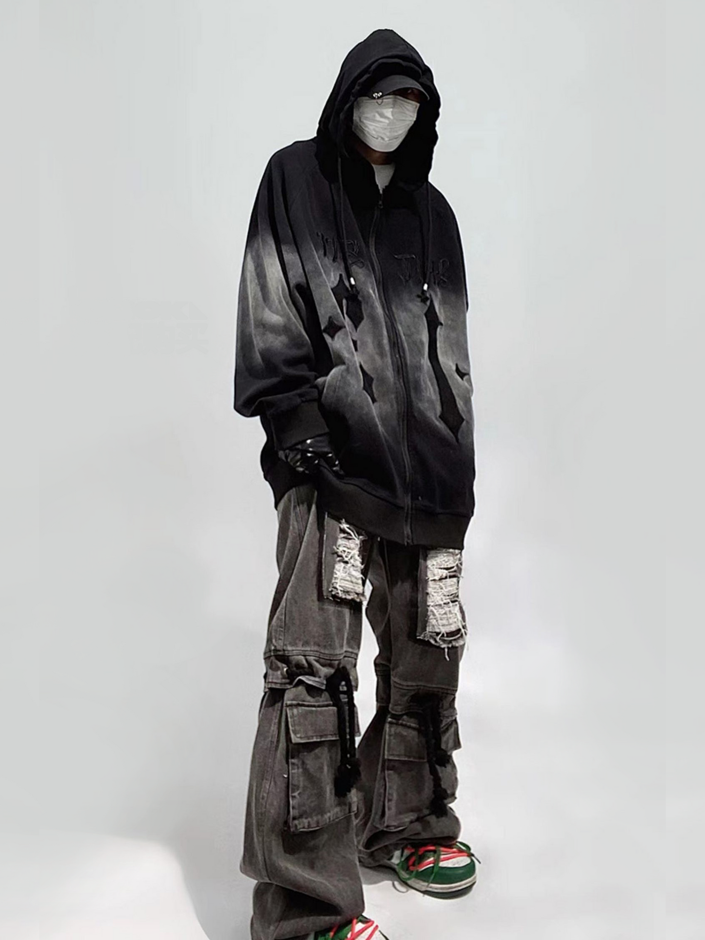 DISCOLORED DENIM CARGO PANTS MNW173