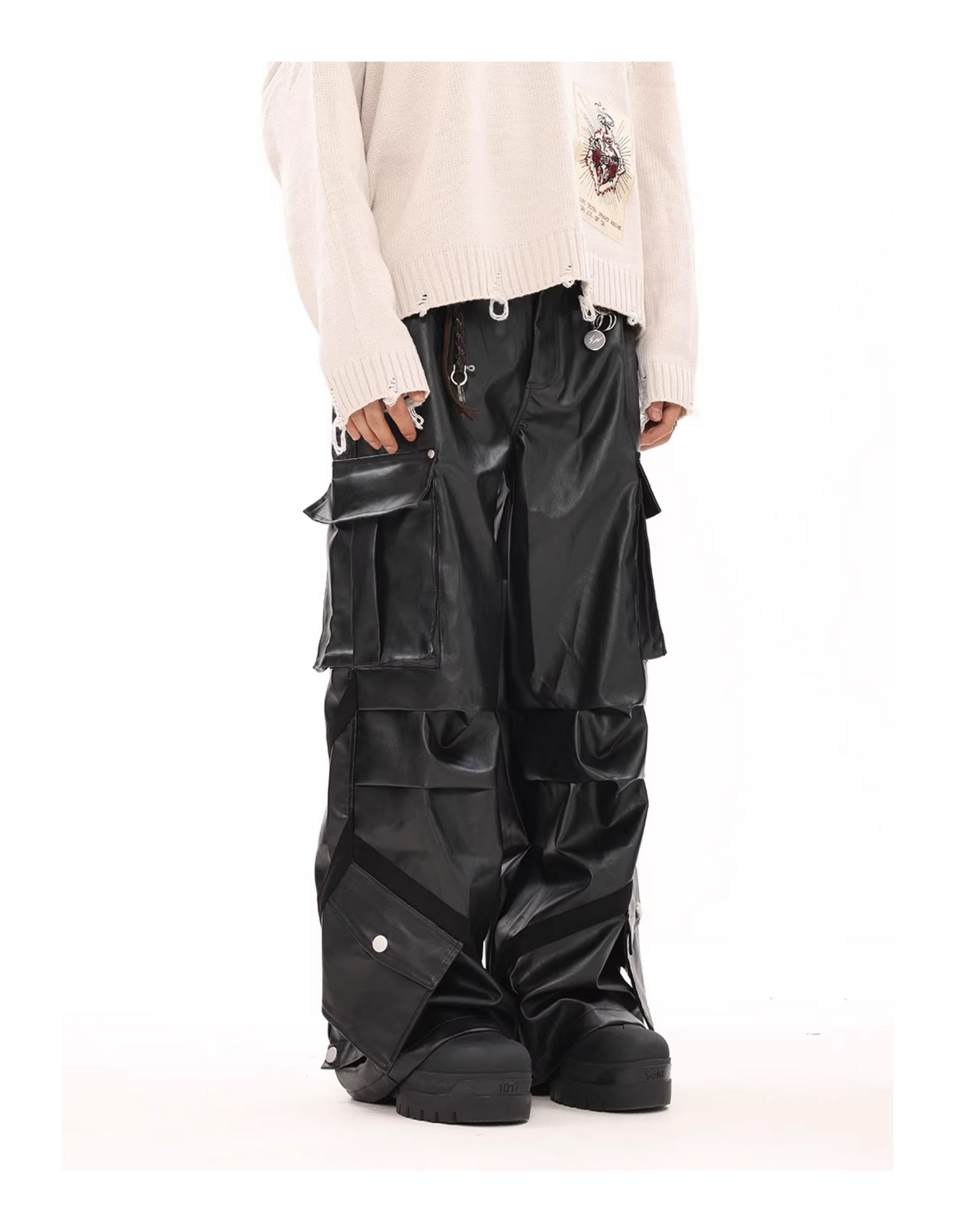 MULTI-POCKET LEATHER WIDE PANTS MNW1944