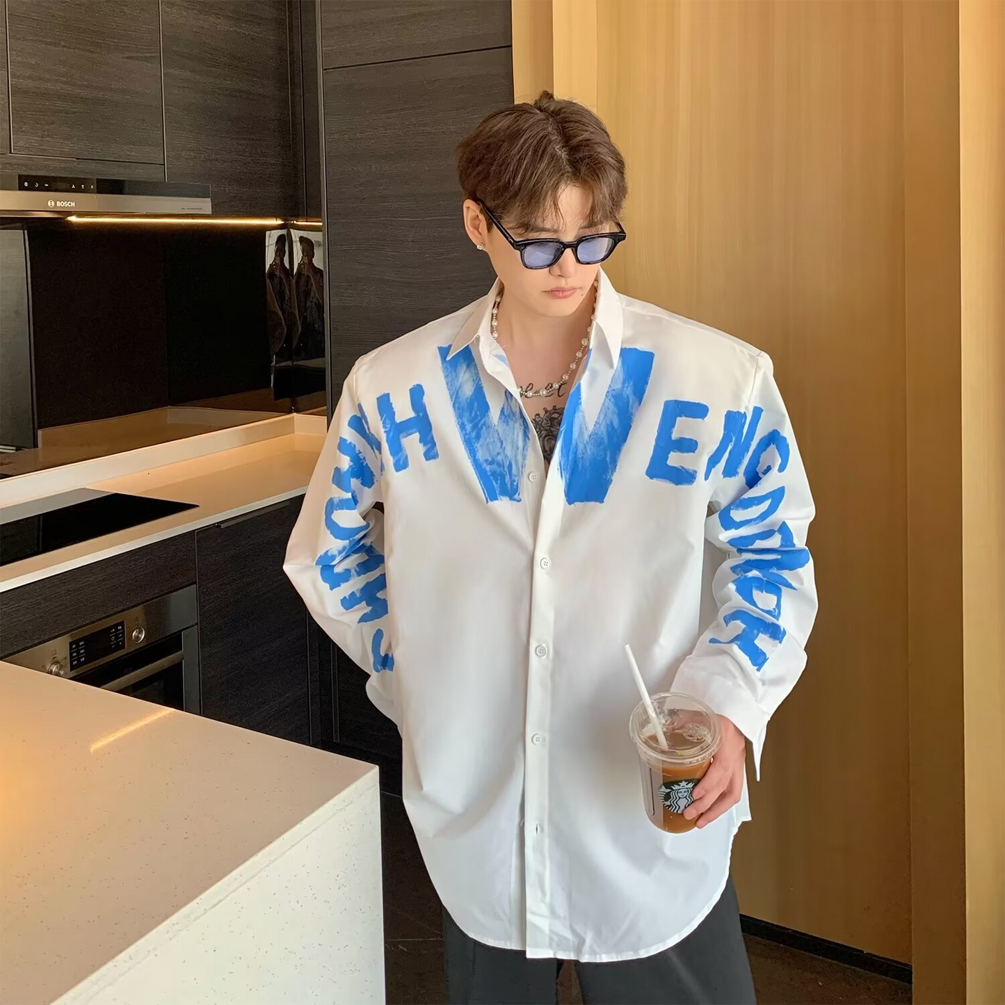 GRAFFITI OVERSIZED LONG SLEEVE SHIRT MNW2107