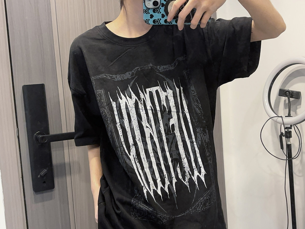 TIGHT SILHOUETTE SHORT-SLEEVED T-SHIRT MNW2095