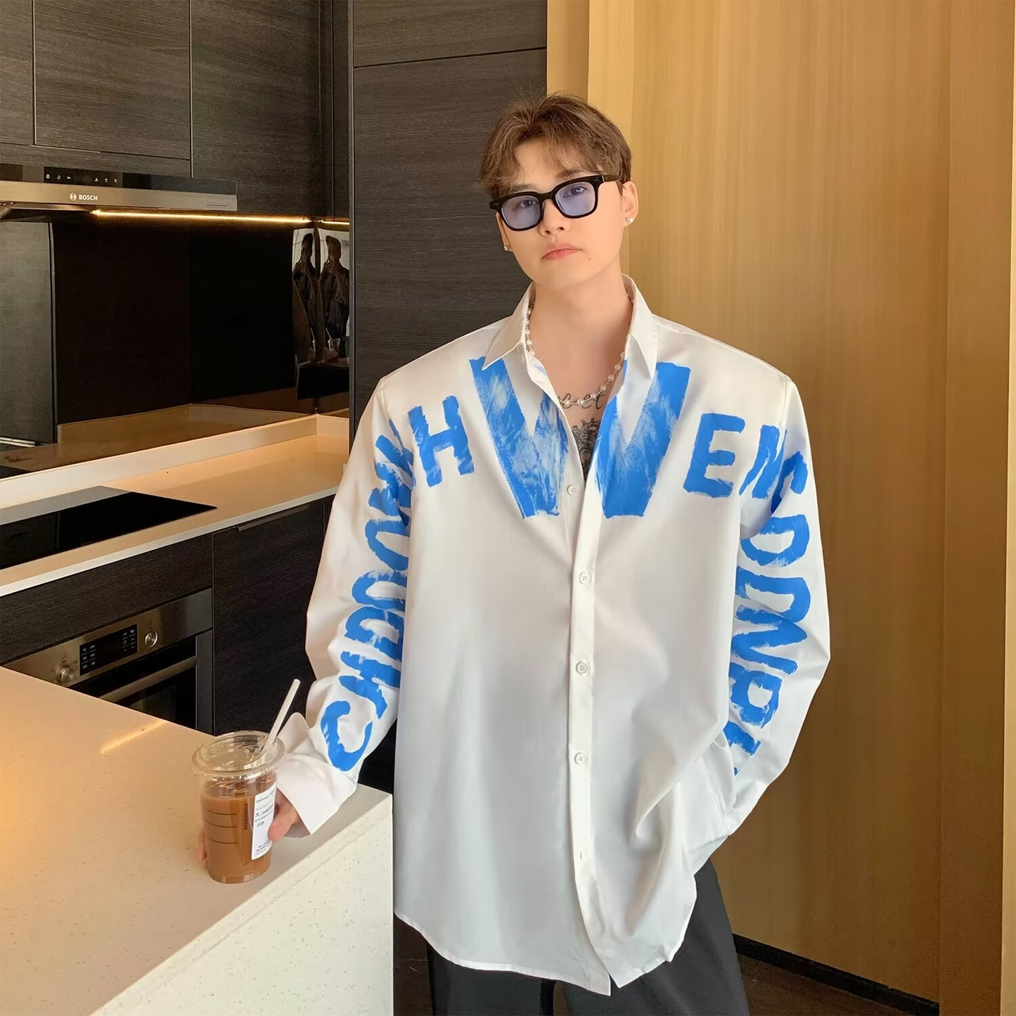 GRAFFITI OVERSIZED LONG SLEEVE SHIRT MNW2107