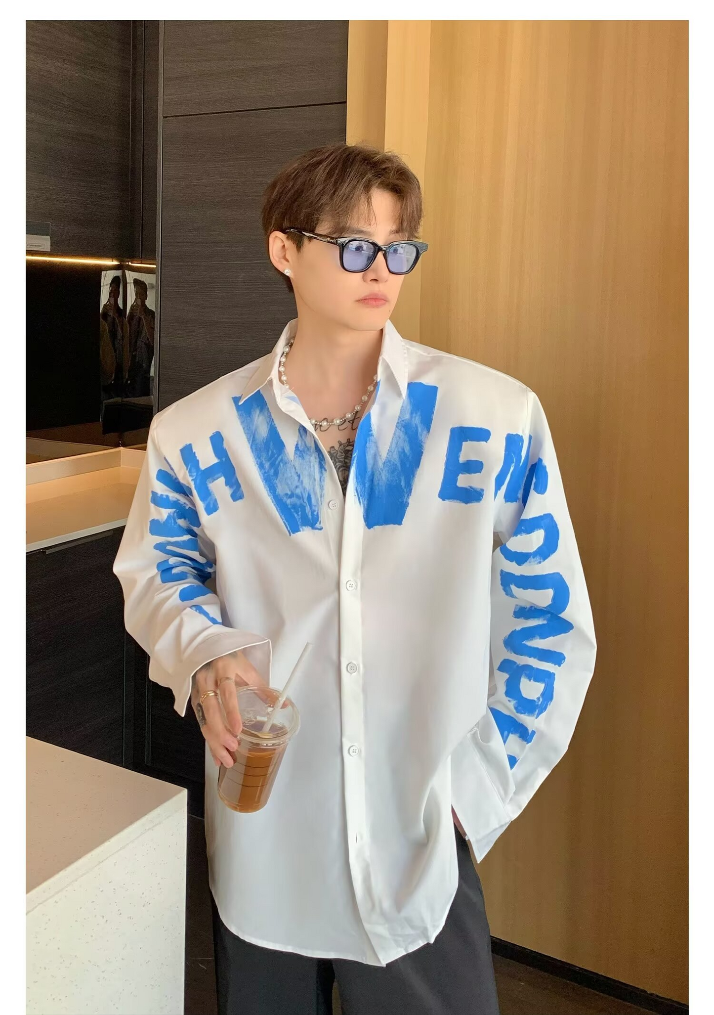 GRAFFITI OVERSIZED LONG SLEEVE SHIRT MNW2107