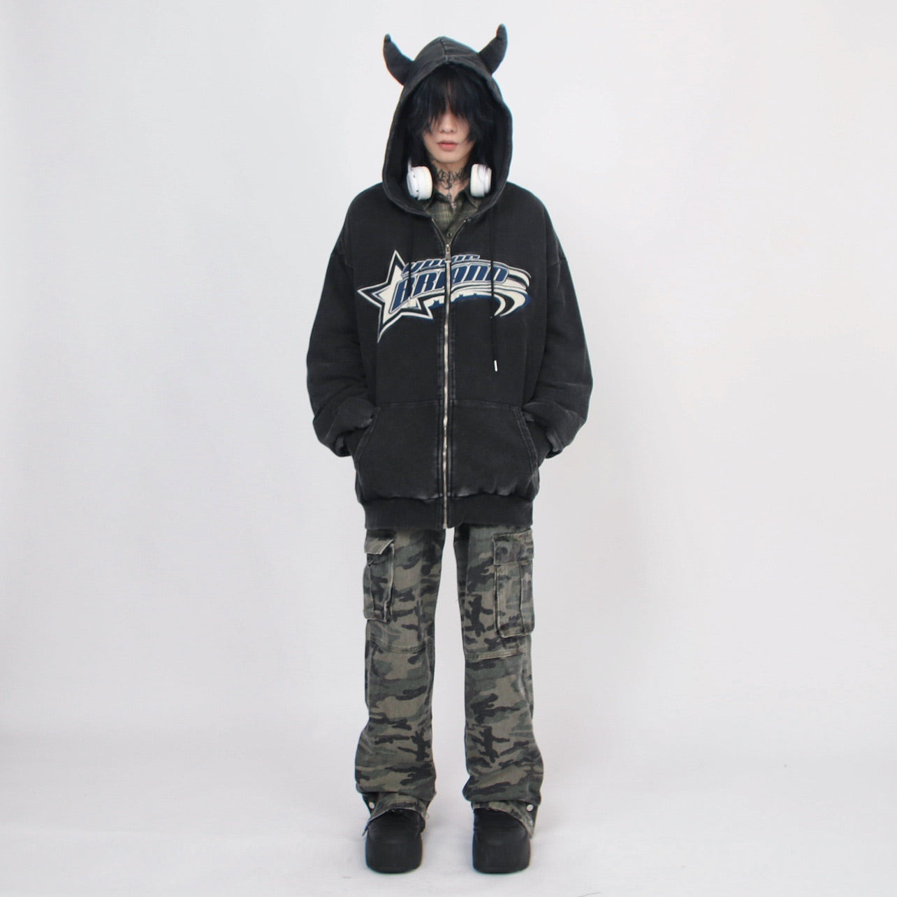 DEVIL HORN HOODIE MNW1074