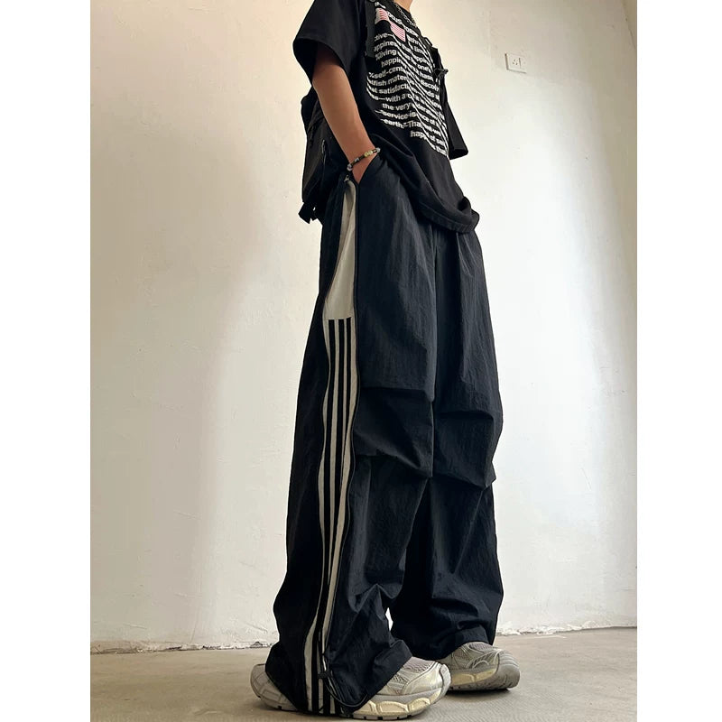 NYLON BASE ZIP LINE DESIGN PANTS MNW2096