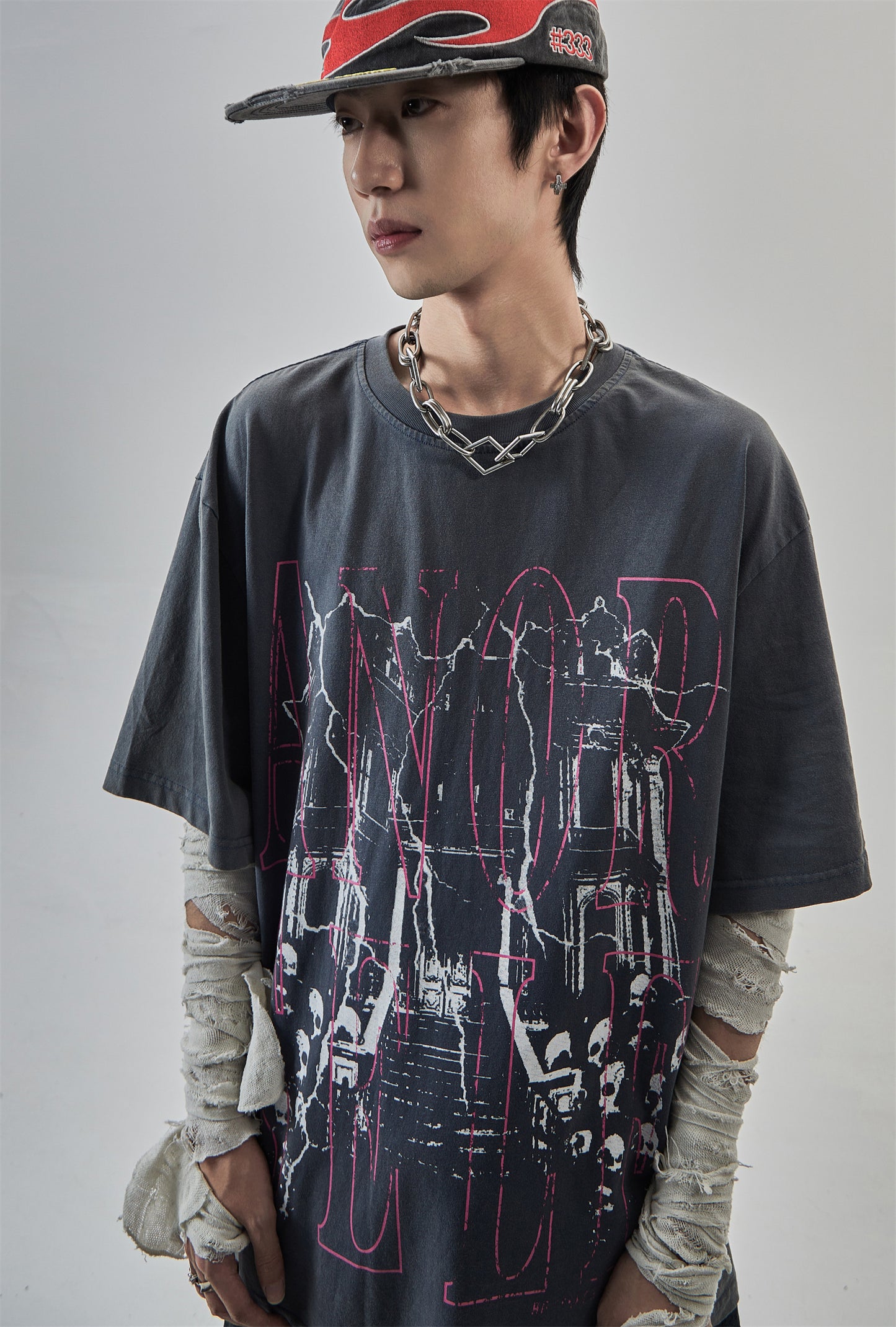 DARK GRAFFITI LINE T-SHIRT MNW1817