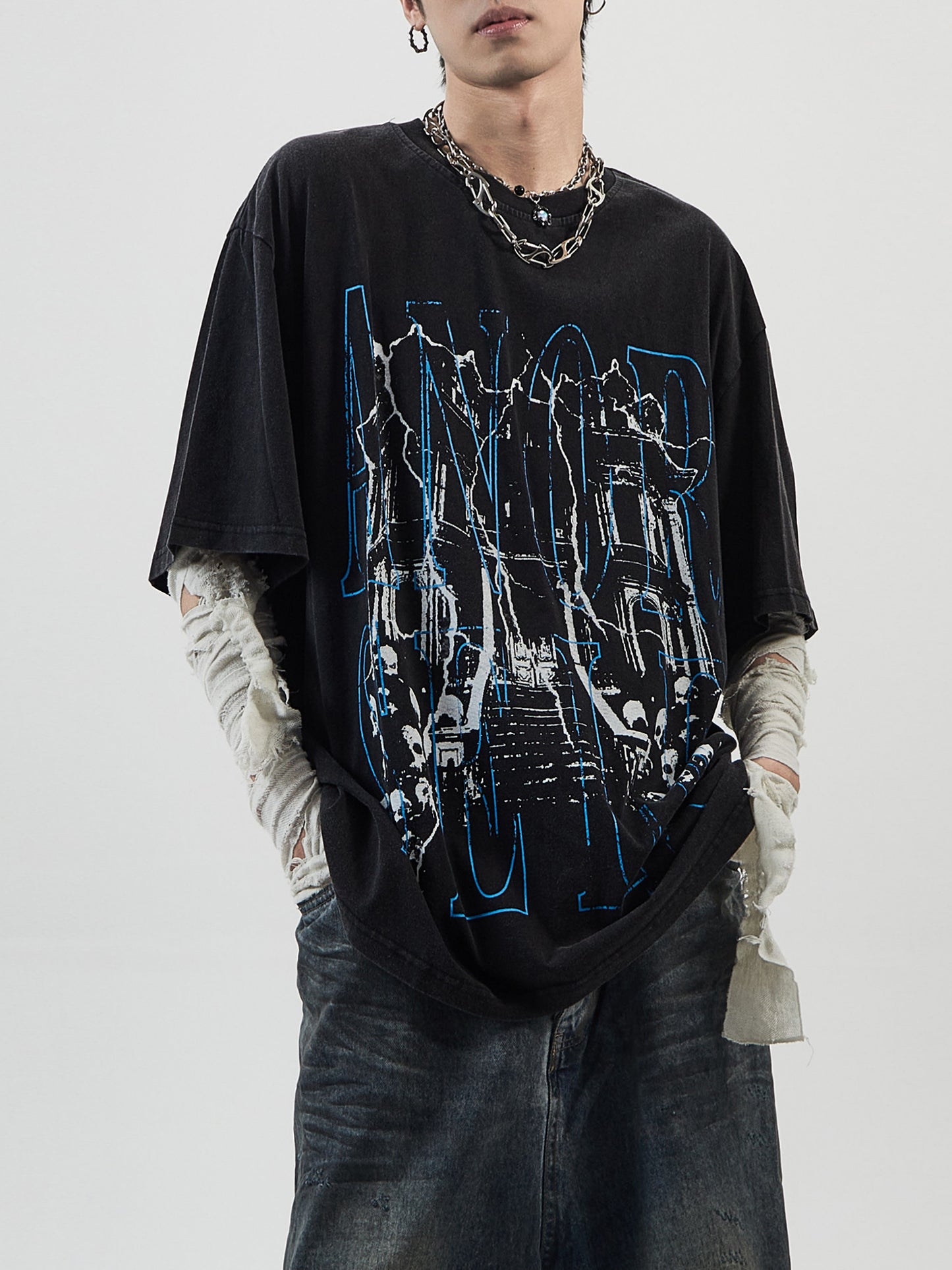 DARK GRAFFITI LINE T-SHIRT MNW1817