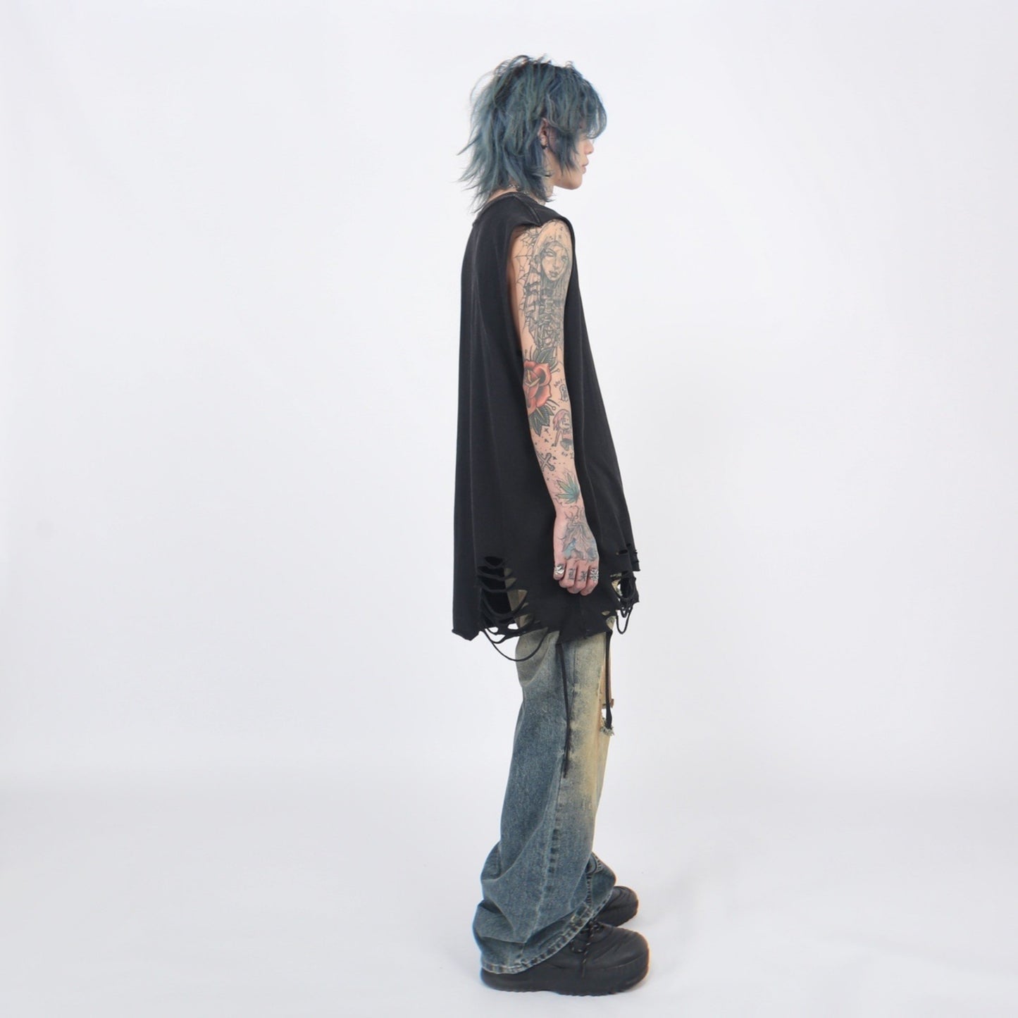 HARD DAMAGE SLEEVELESS SHIRT MNW1777