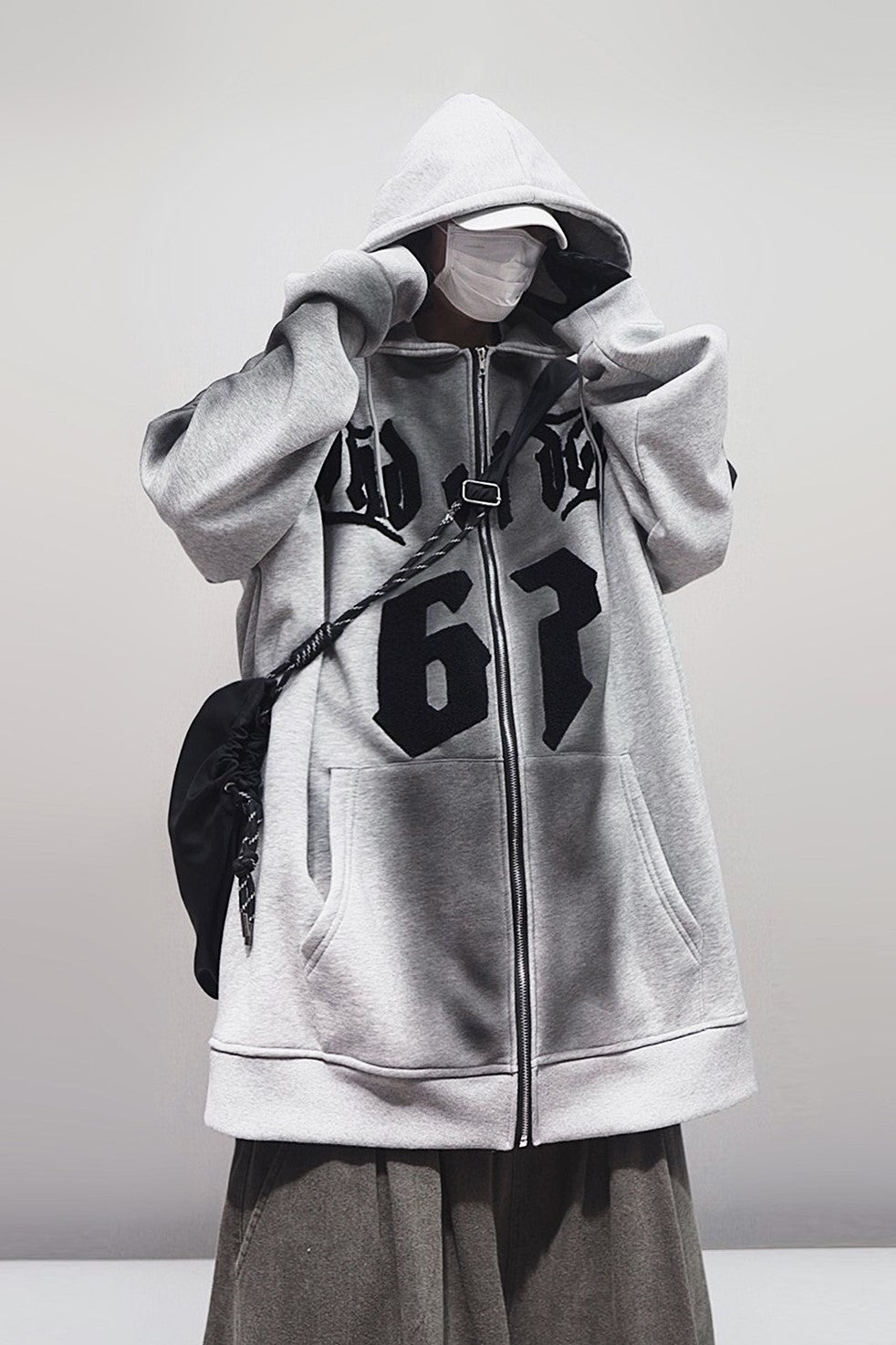 DISCOLORATION NUMBER HOODIE MNW1666